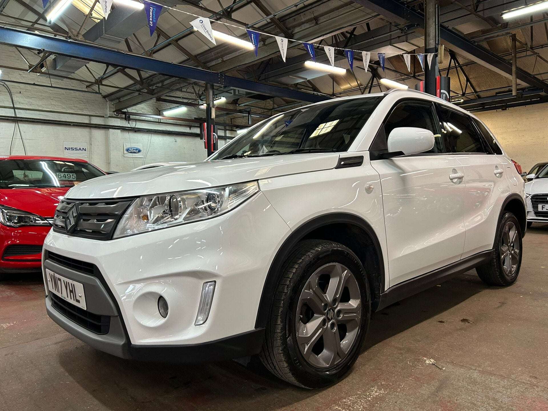 A 2017 SUZUKI VITARA SZ-T A 2017 SUZUKI VITARA SZ-T