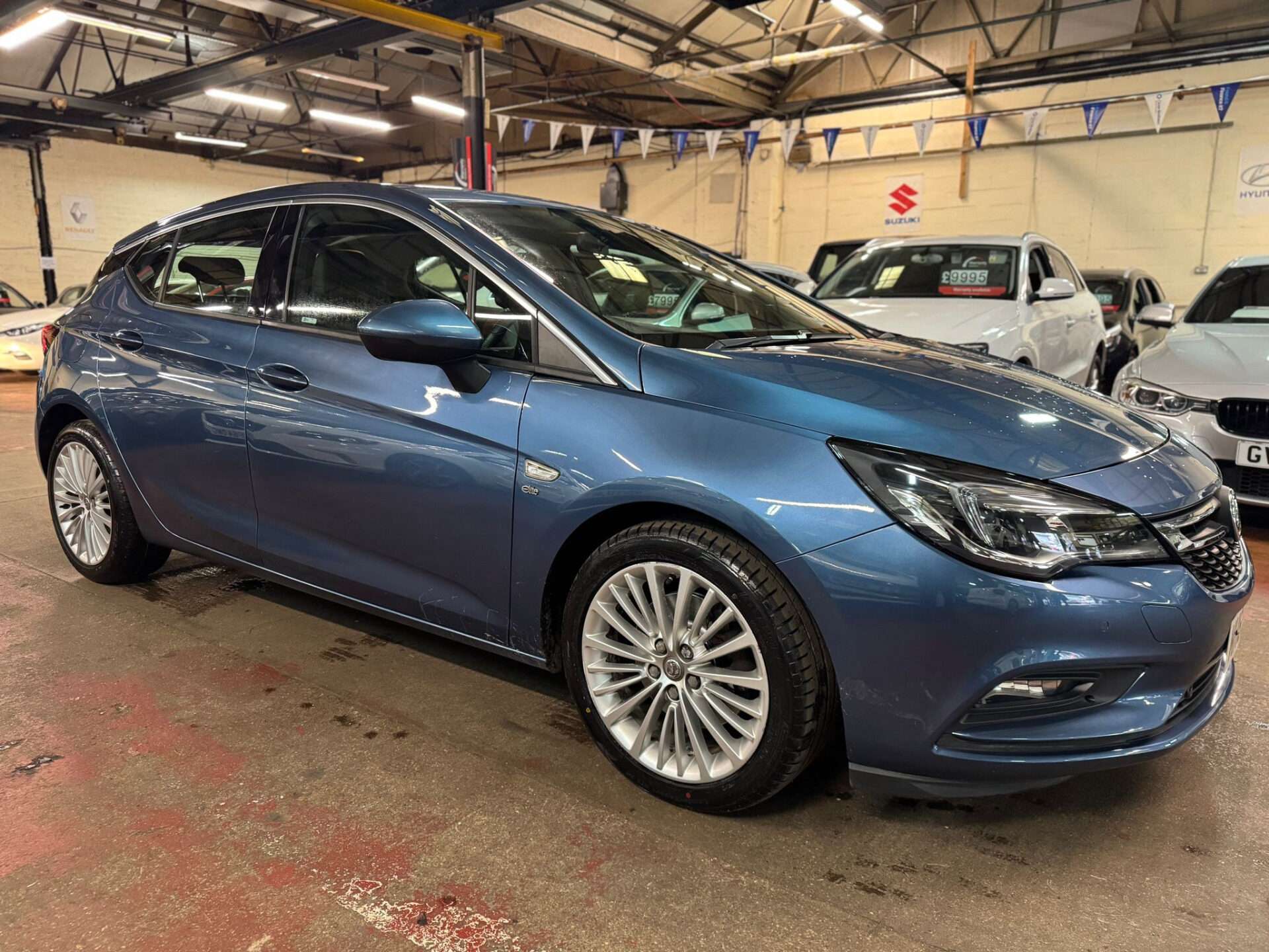 A 2016 VAUXHALL ASTRA ELITE NAV CDTI S/S A 2016 VAUXHALL ASTRA ELITE NAV CDTI S/S