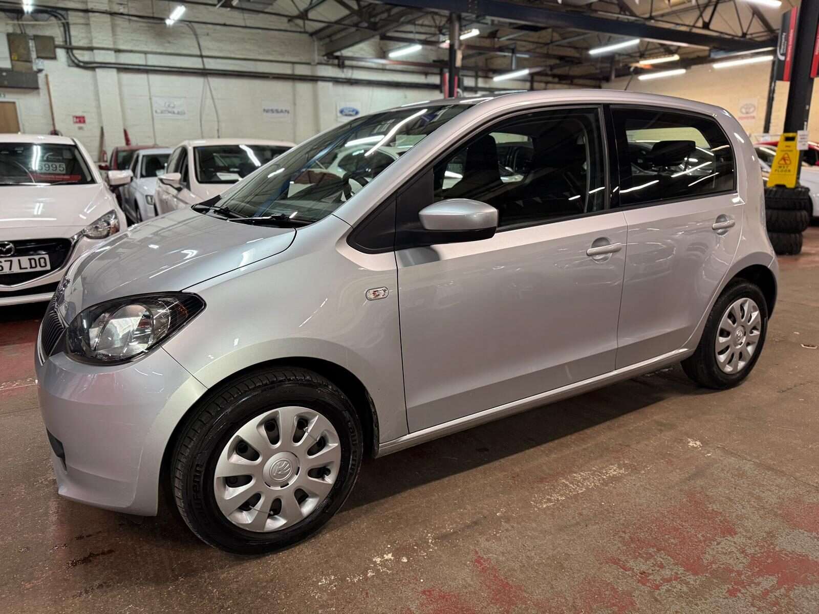 A 2015 SKODA CITIGO SE MPI A 2015 SKODA CITIGO SE MPI