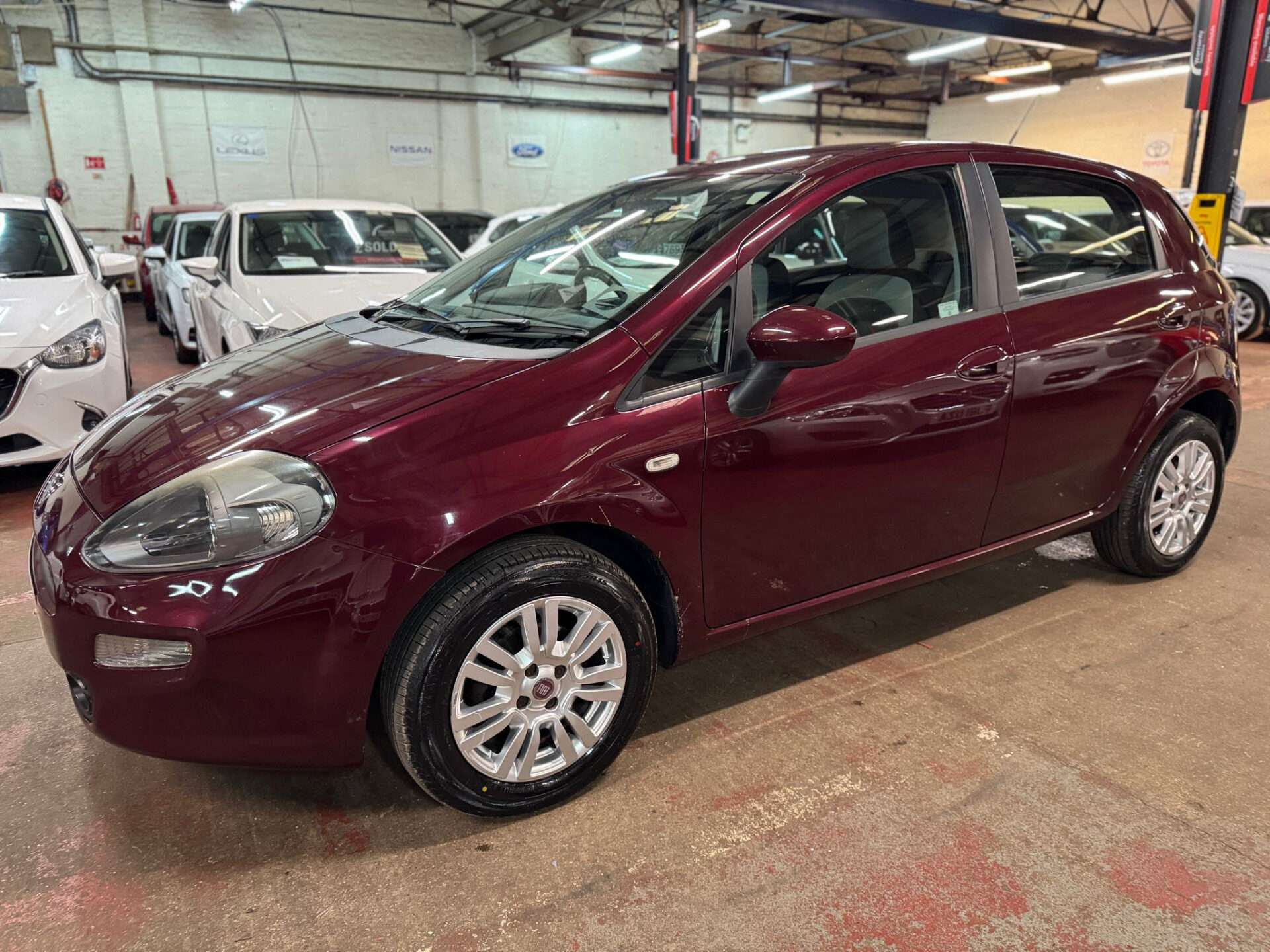 2013 FIAT PUNTO 2013 FIAT PUNTO