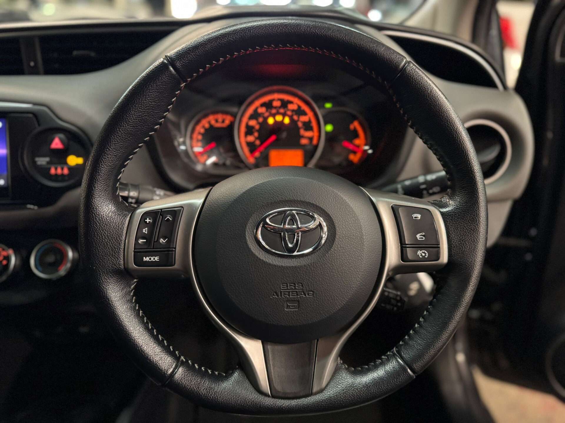 2016 TOYOTA YARIS 2016 TOYOTA YARIS