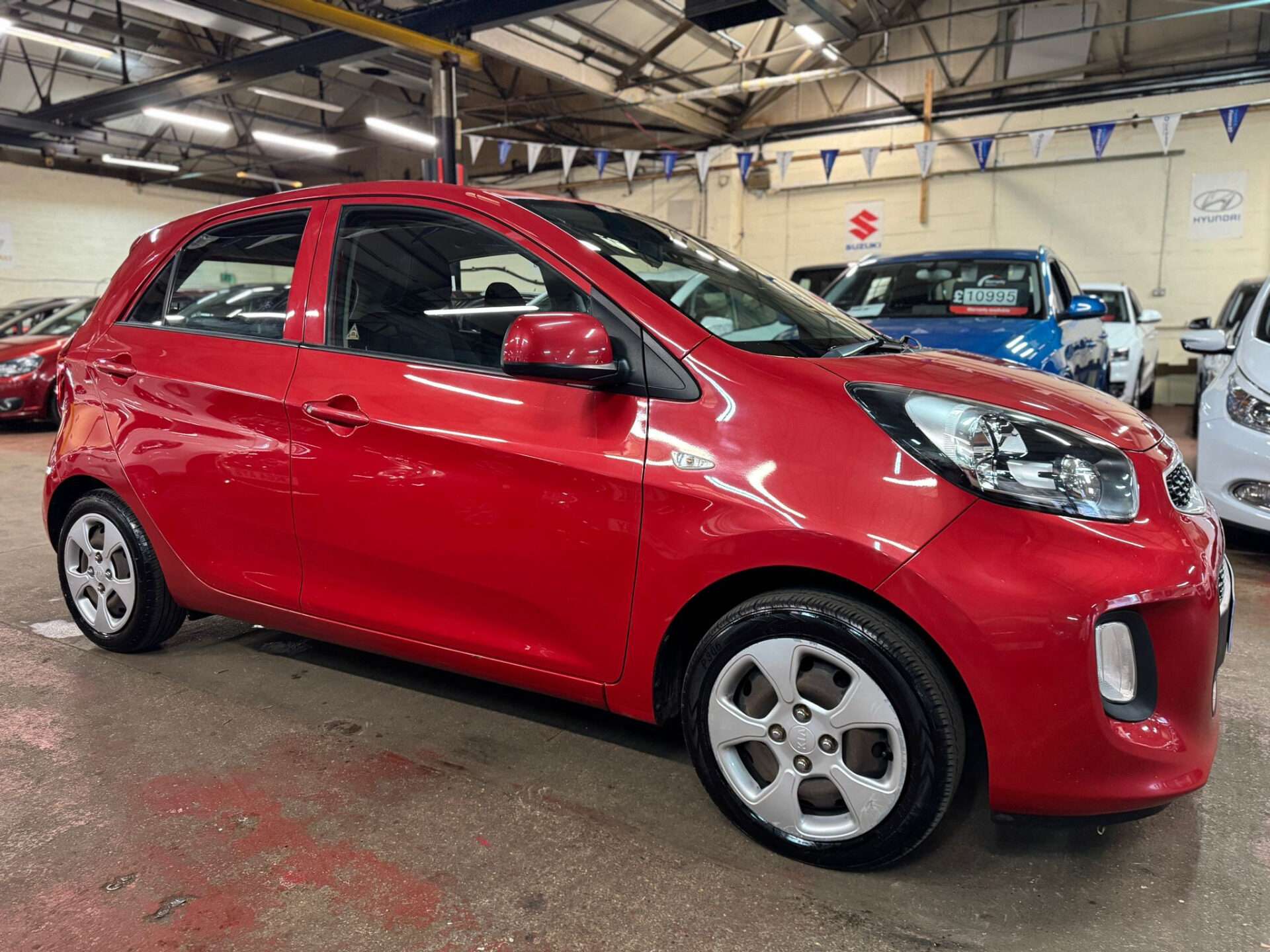 A 2016 KIA PICANTO 1 AIR A 2016 KIA PICANTO 1 AIR