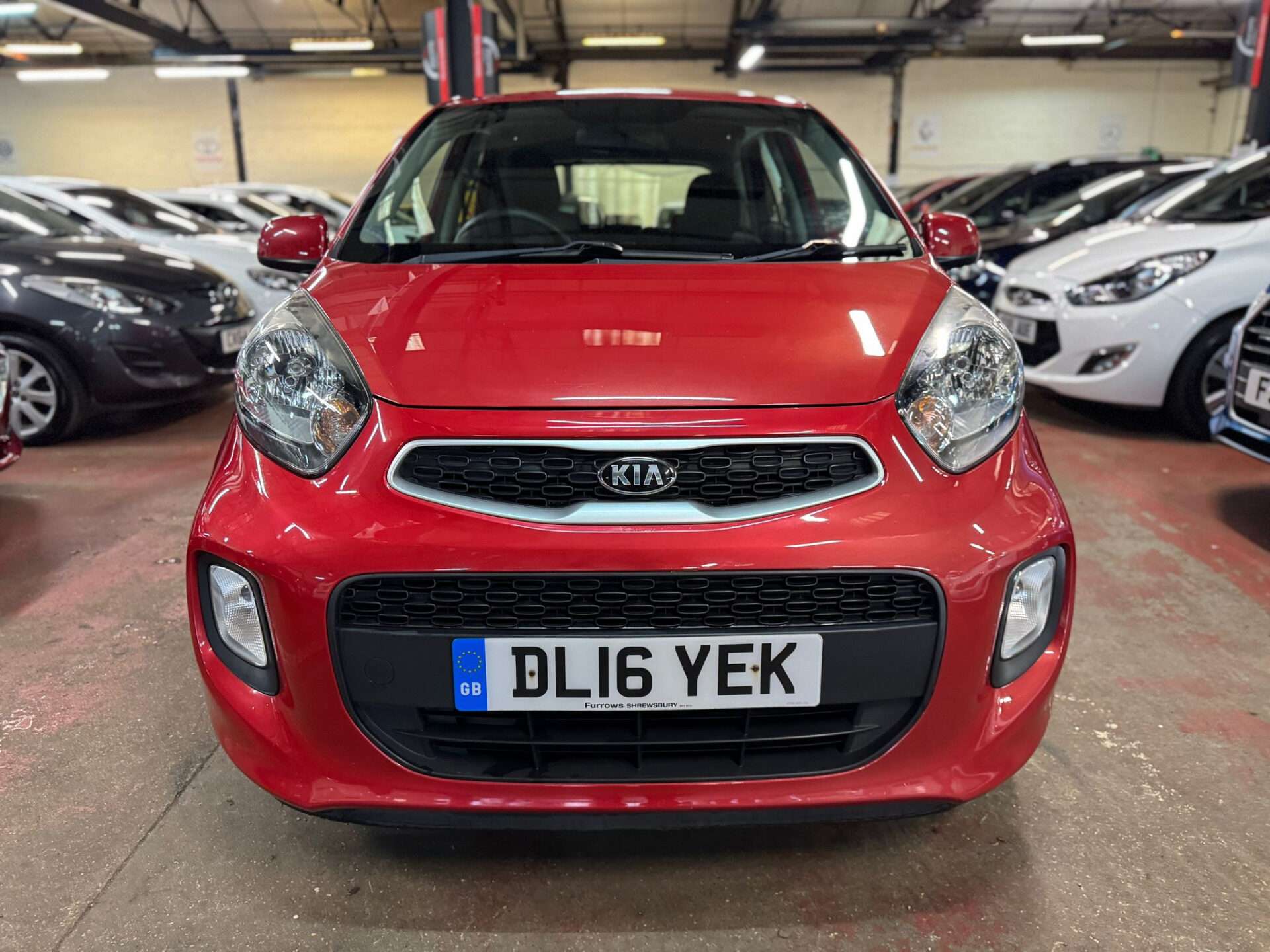 A 2016 KIA PICANTO 1 AIR A 2016 KIA PICANTO 1 AIR