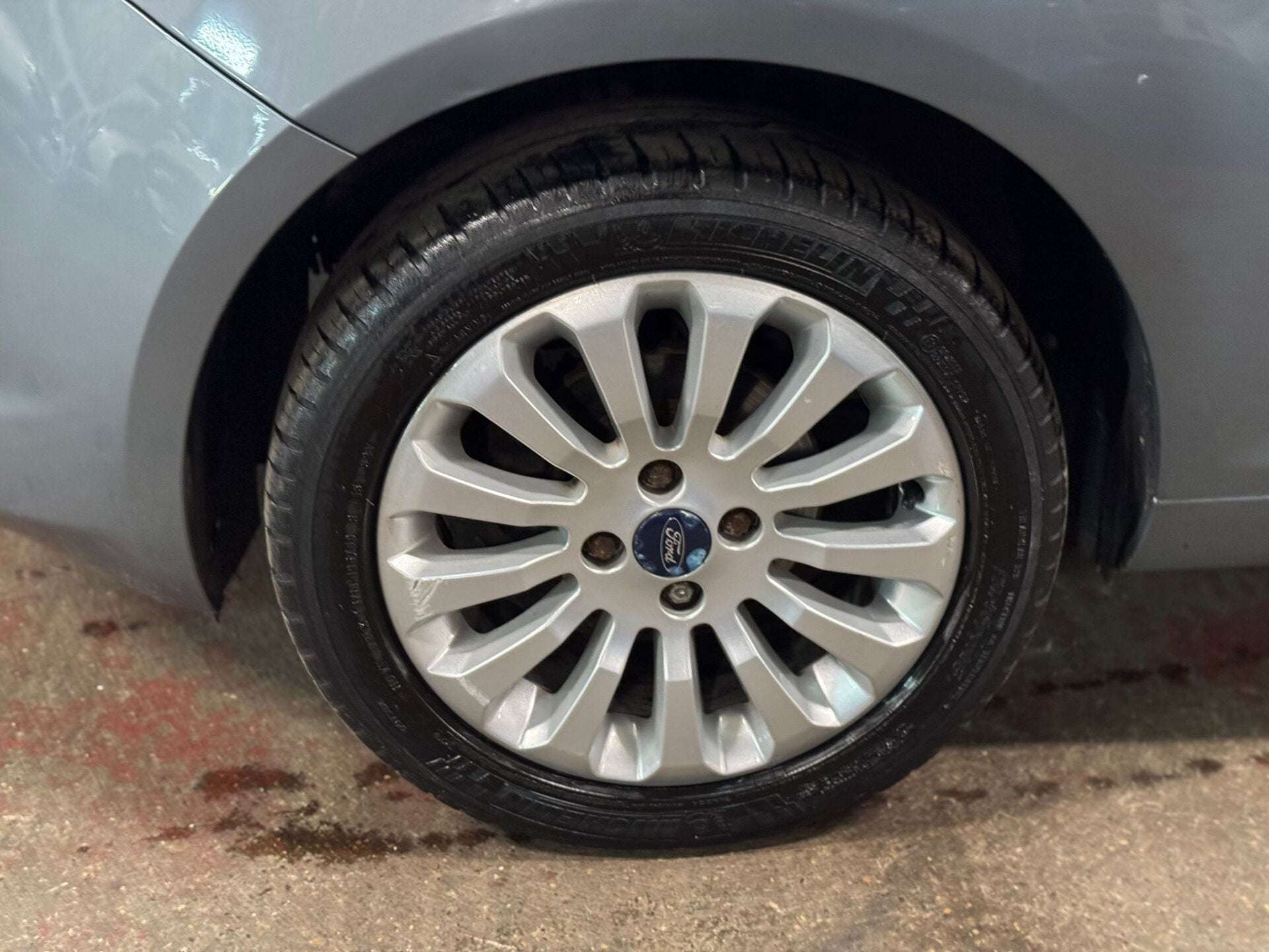 2012 FORD KA 2012 FORD KA