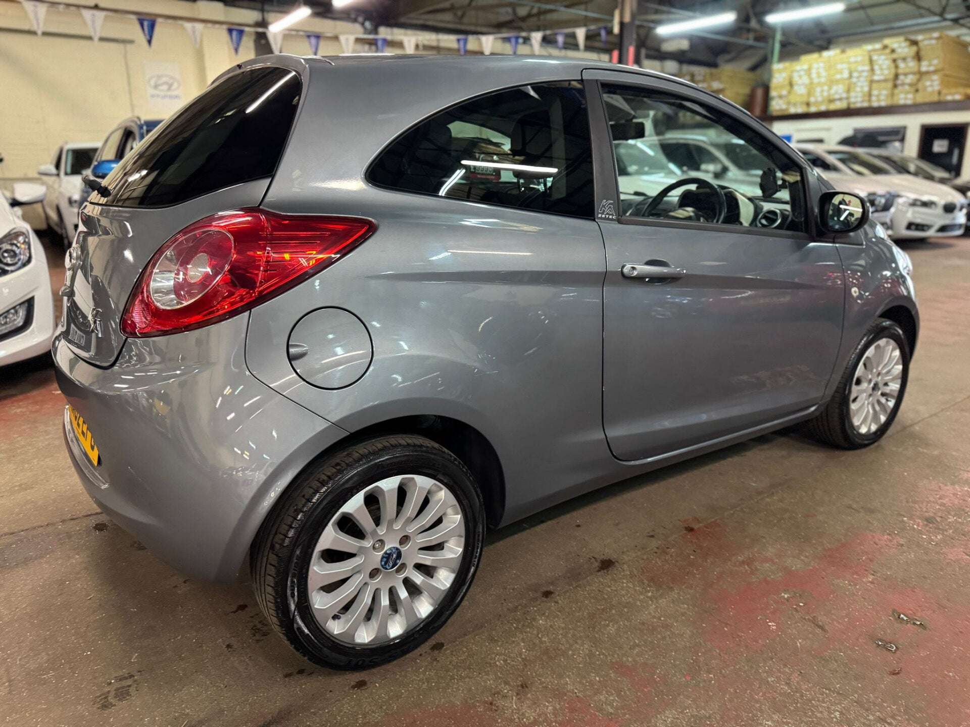 2012 FORD KA 2012 FORD KA