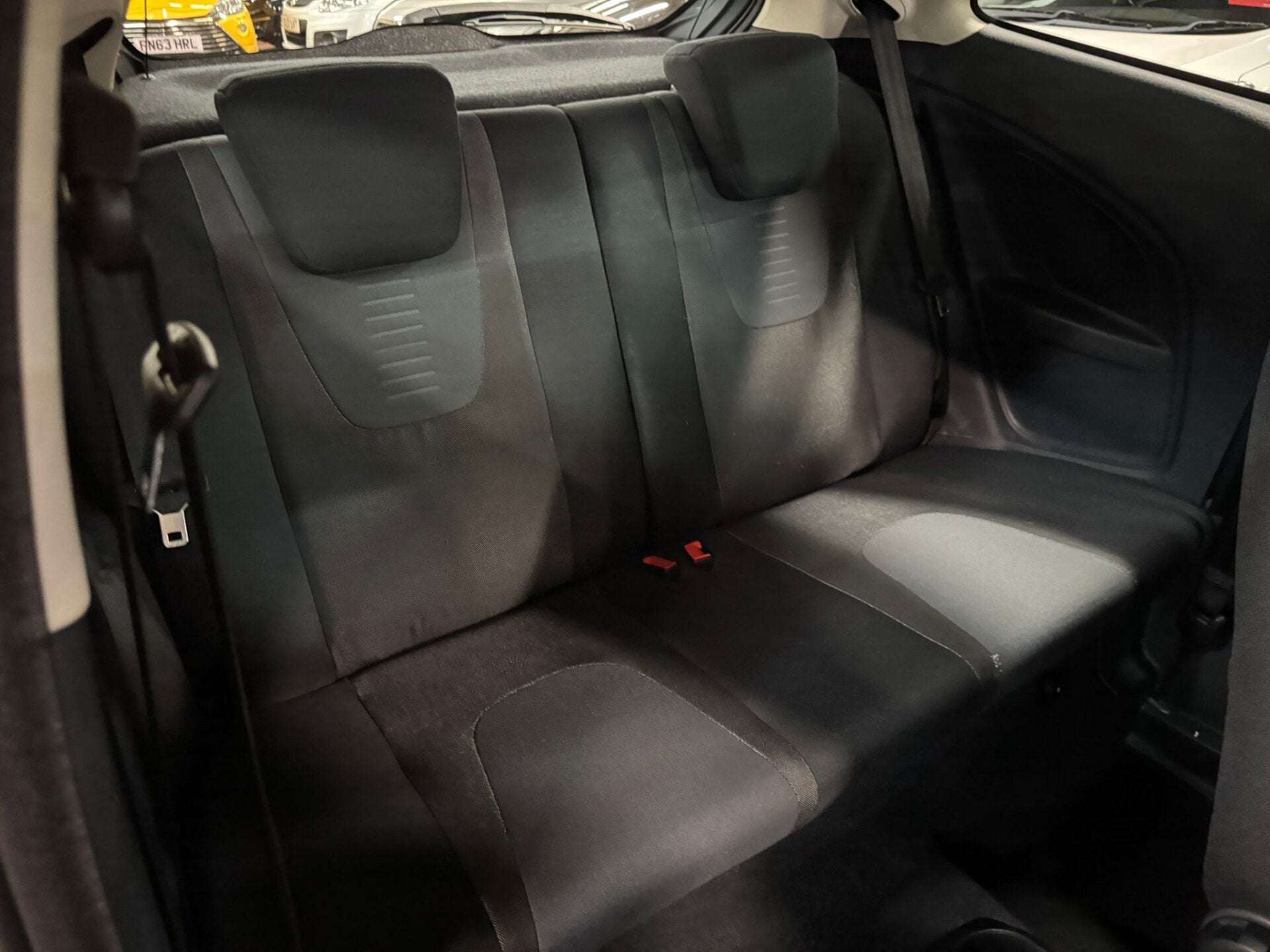 2012 FORD KA 2012 FORD KA