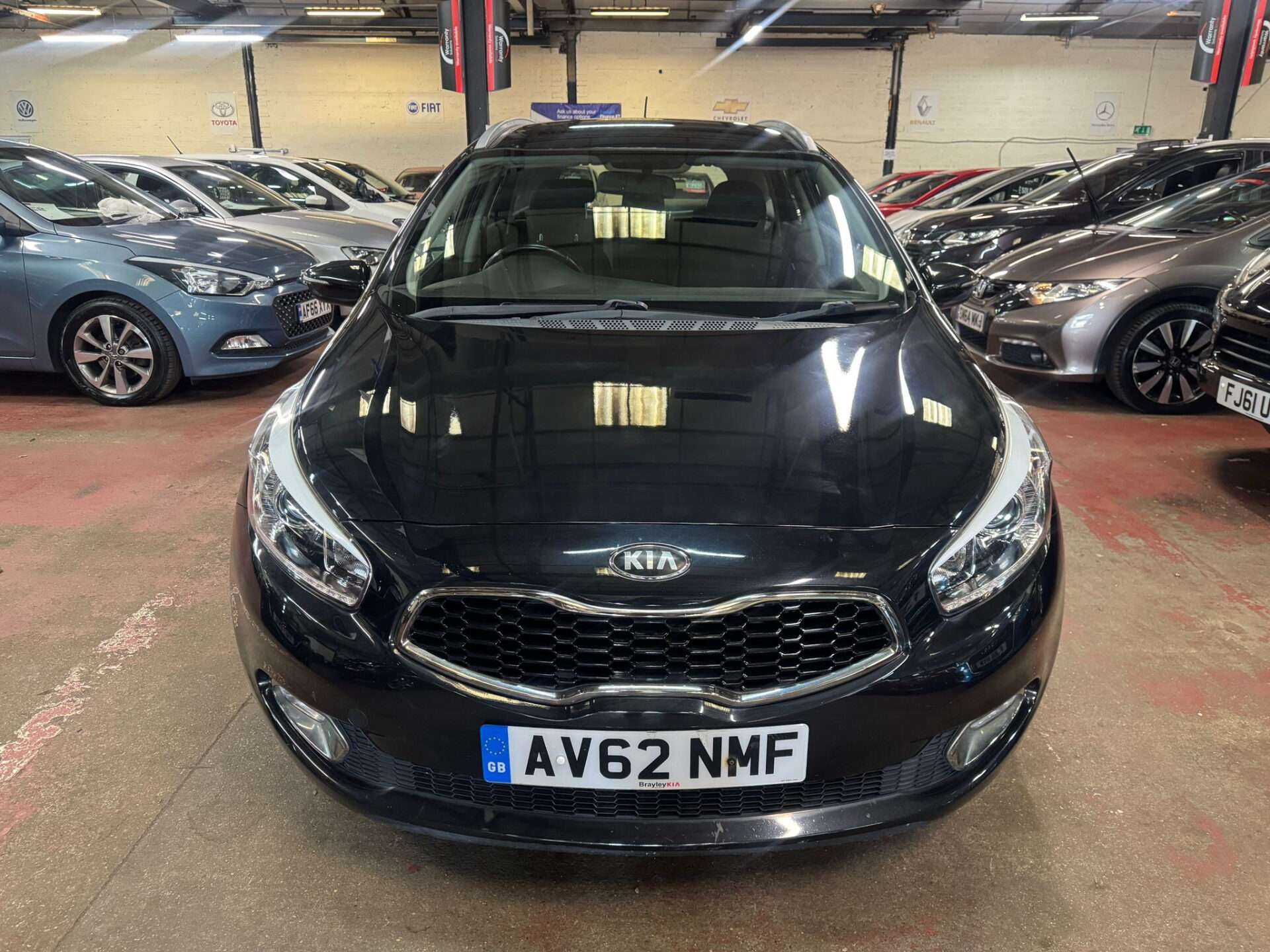 A 2012 KIA CEED CRDI 2 A 2012 KIA CEED CRDI 2