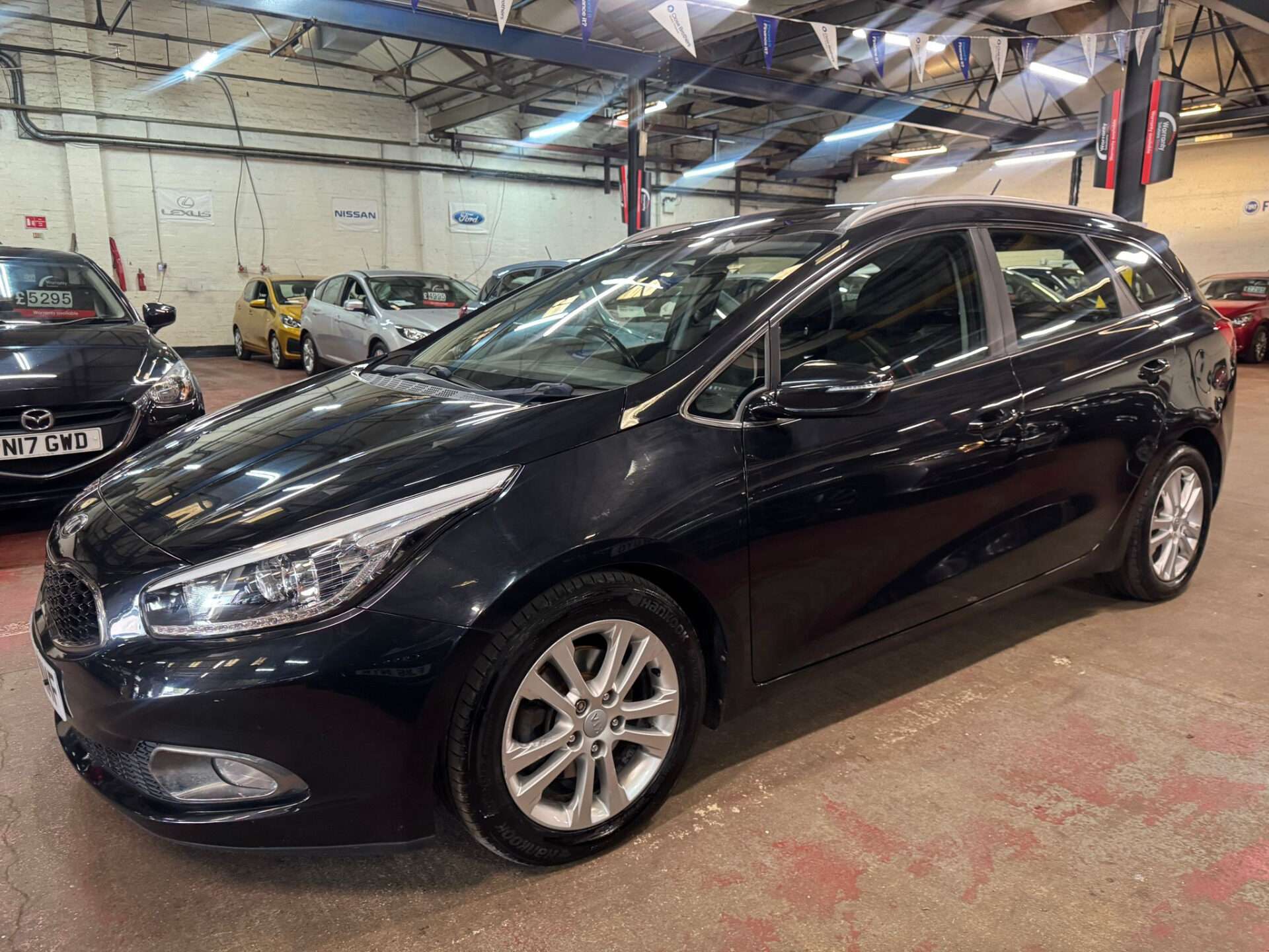 A 2012 KIA CEED CRDI 2 A 2012 KIA CEED CRDI 2