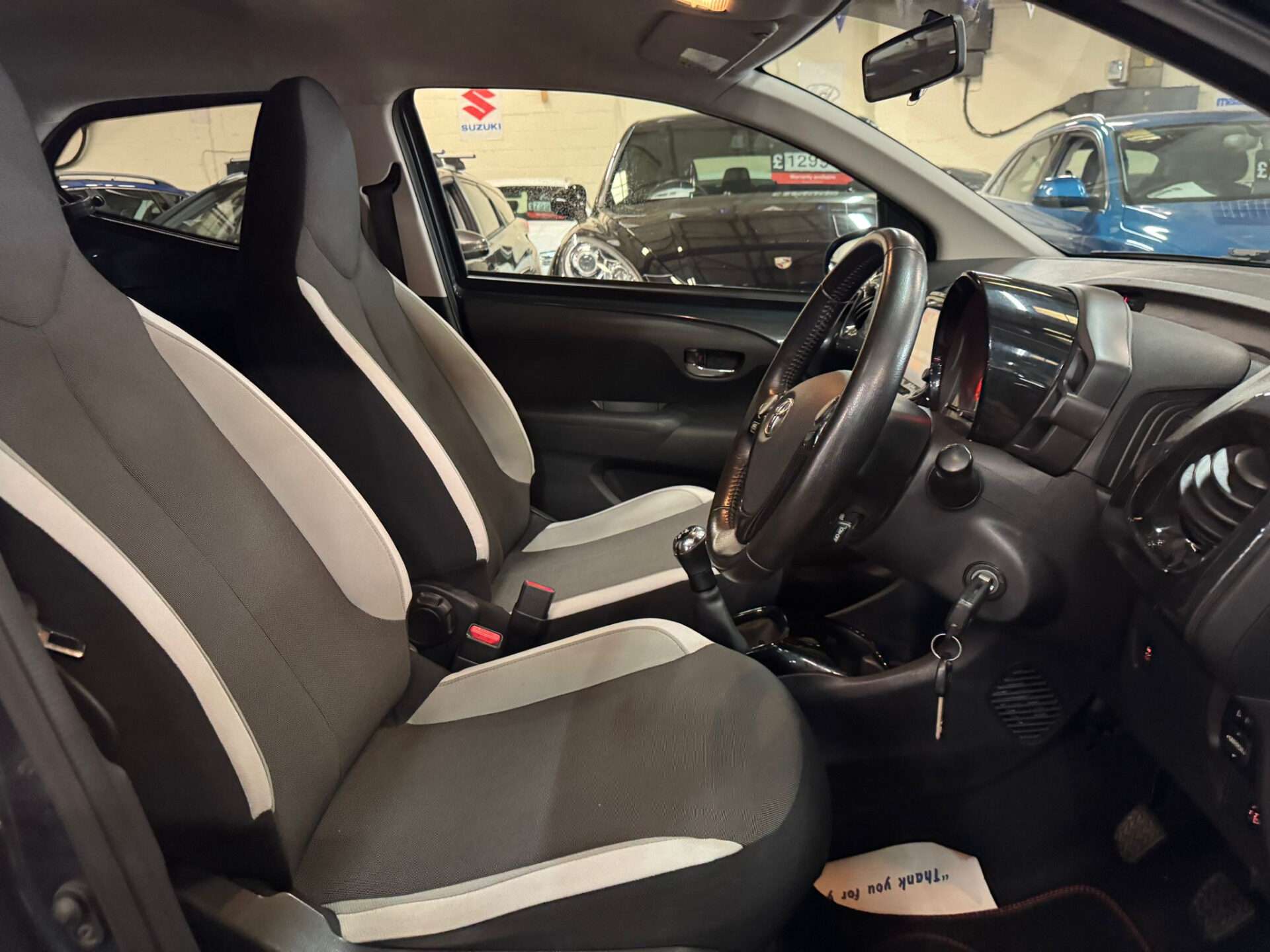 2017 TOYOTA AYGO 2017 TOYOTA AYGO