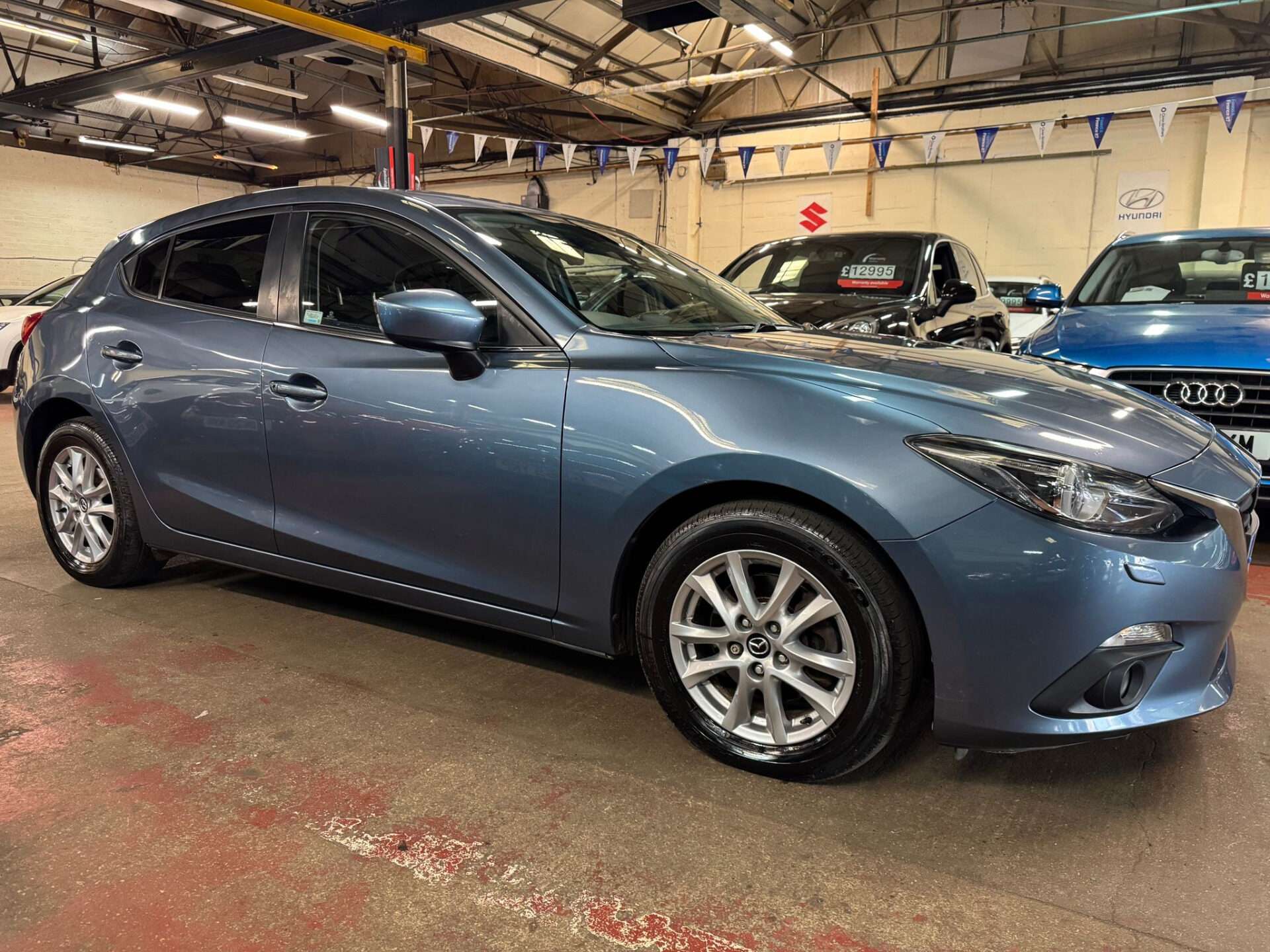 A 2015 MAZDA 3 SE-L NAV A 2015 MAZDA 3 SE-L NAV
