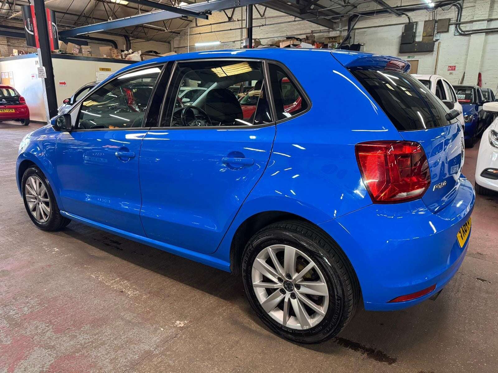 2014 VOLKSWAGEN POLO 2014 VOLKSWAGEN POLO