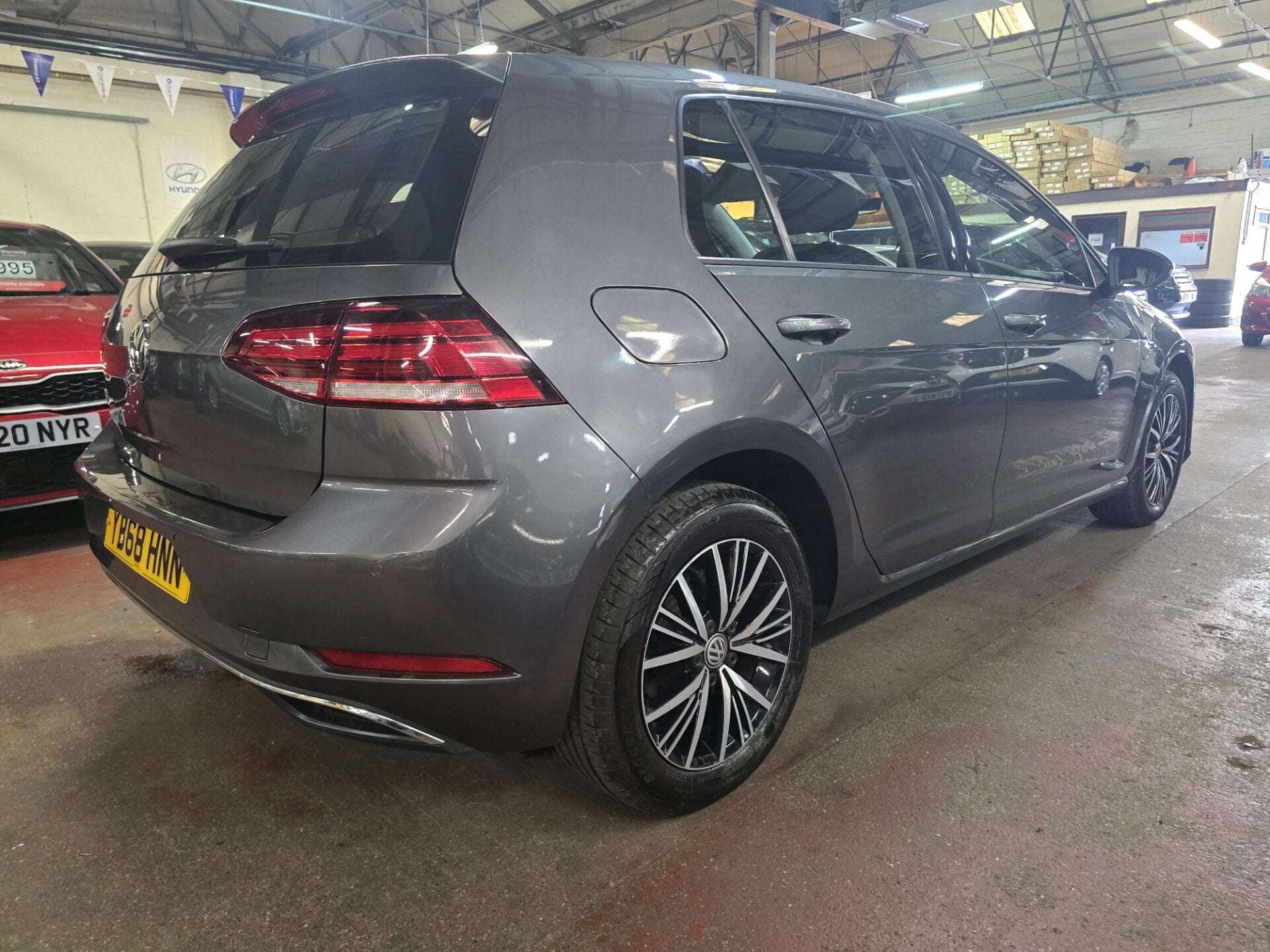 2018 VOLKSWAGEN GOLF 2018 VOLKSWAGEN GOLF