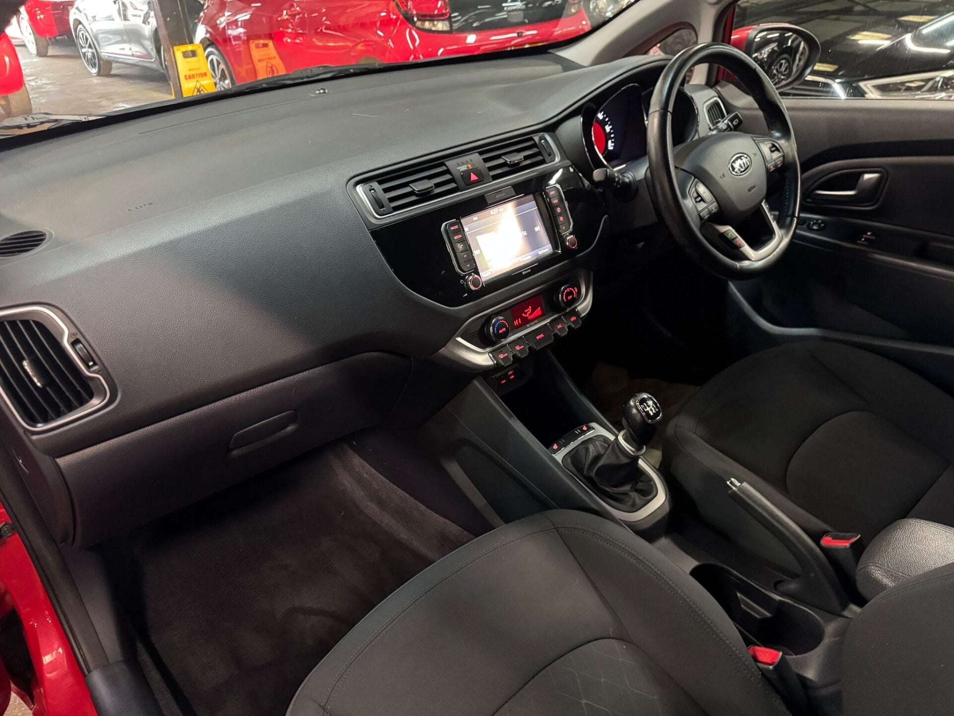 2016 KIA RIO 2016 KIA RIO