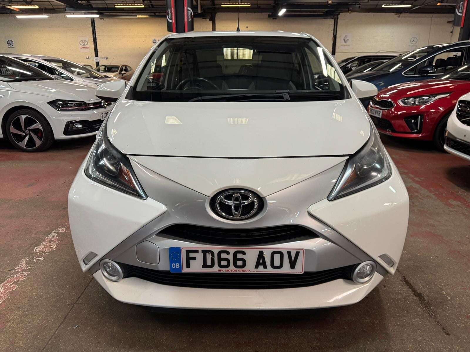 A 2016 TOYOTA AYGO VVT-I X-PURE A 2016 TOYOTA AYGO VVT-I X-PURE