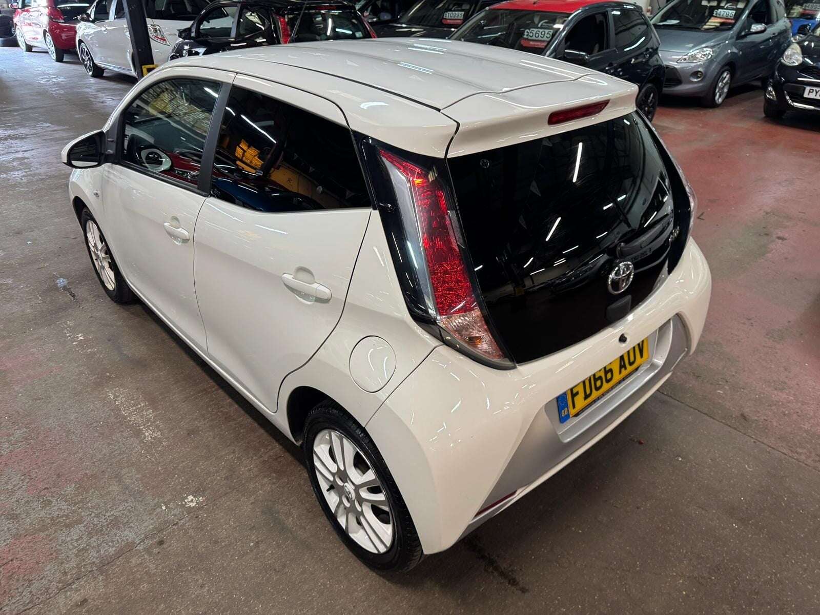 2016 TOYOTA AYGO 2016 TOYOTA AYGO
