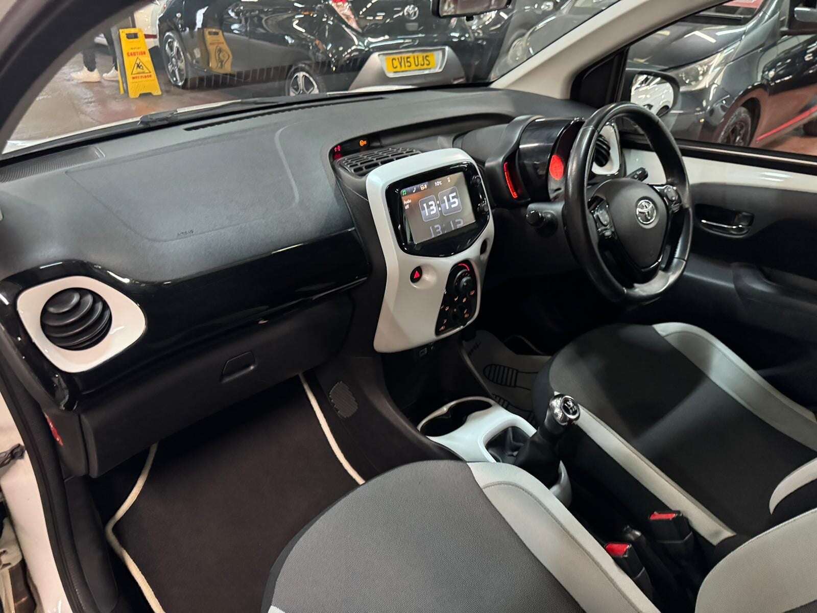 2016 TOYOTA AYGO 2016 TOYOTA AYGO