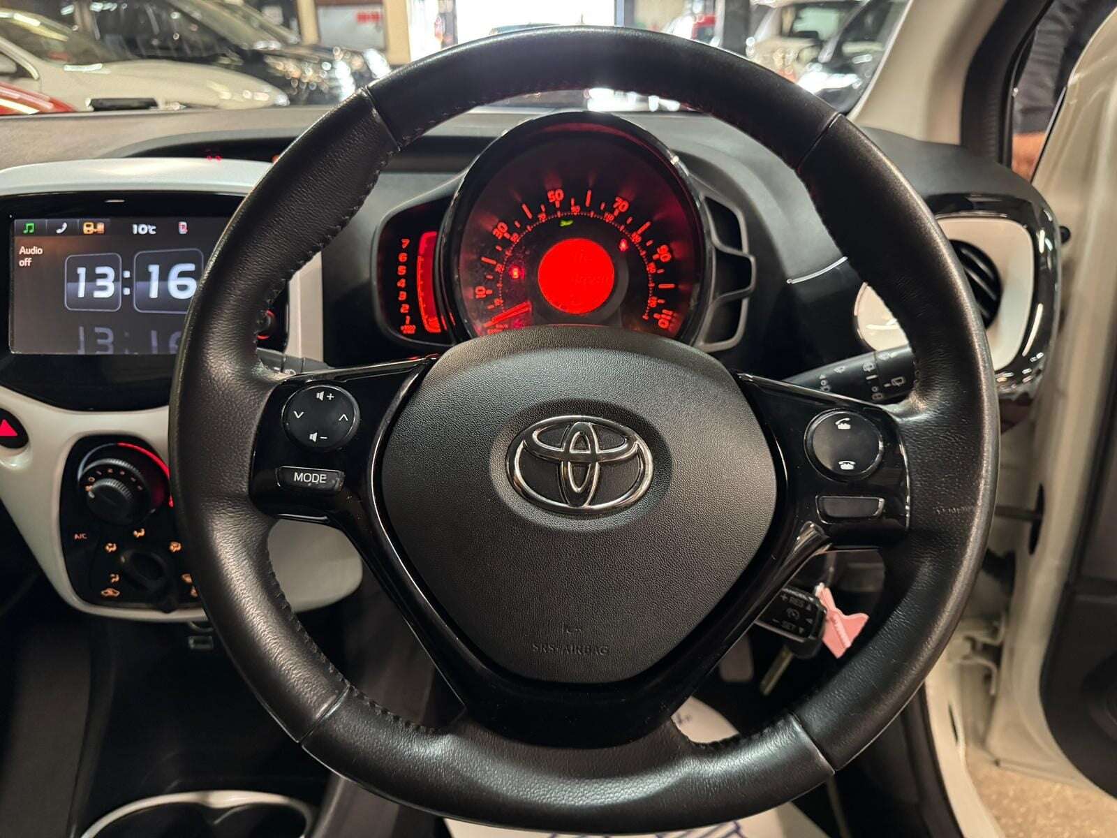 2016 TOYOTA AYGO 2016 TOYOTA AYGO