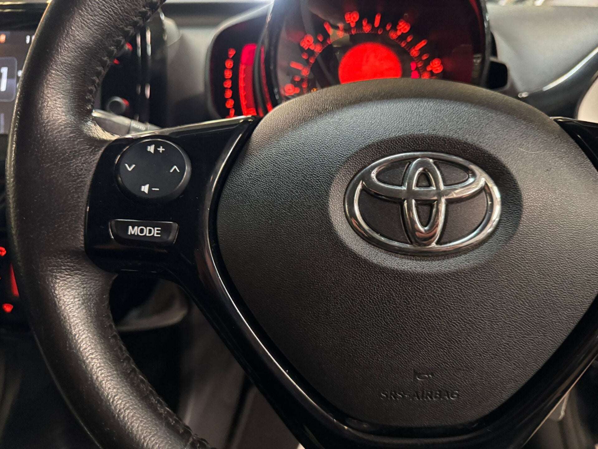 2015 TOYOTA AYGO 2015 TOYOTA AYGO