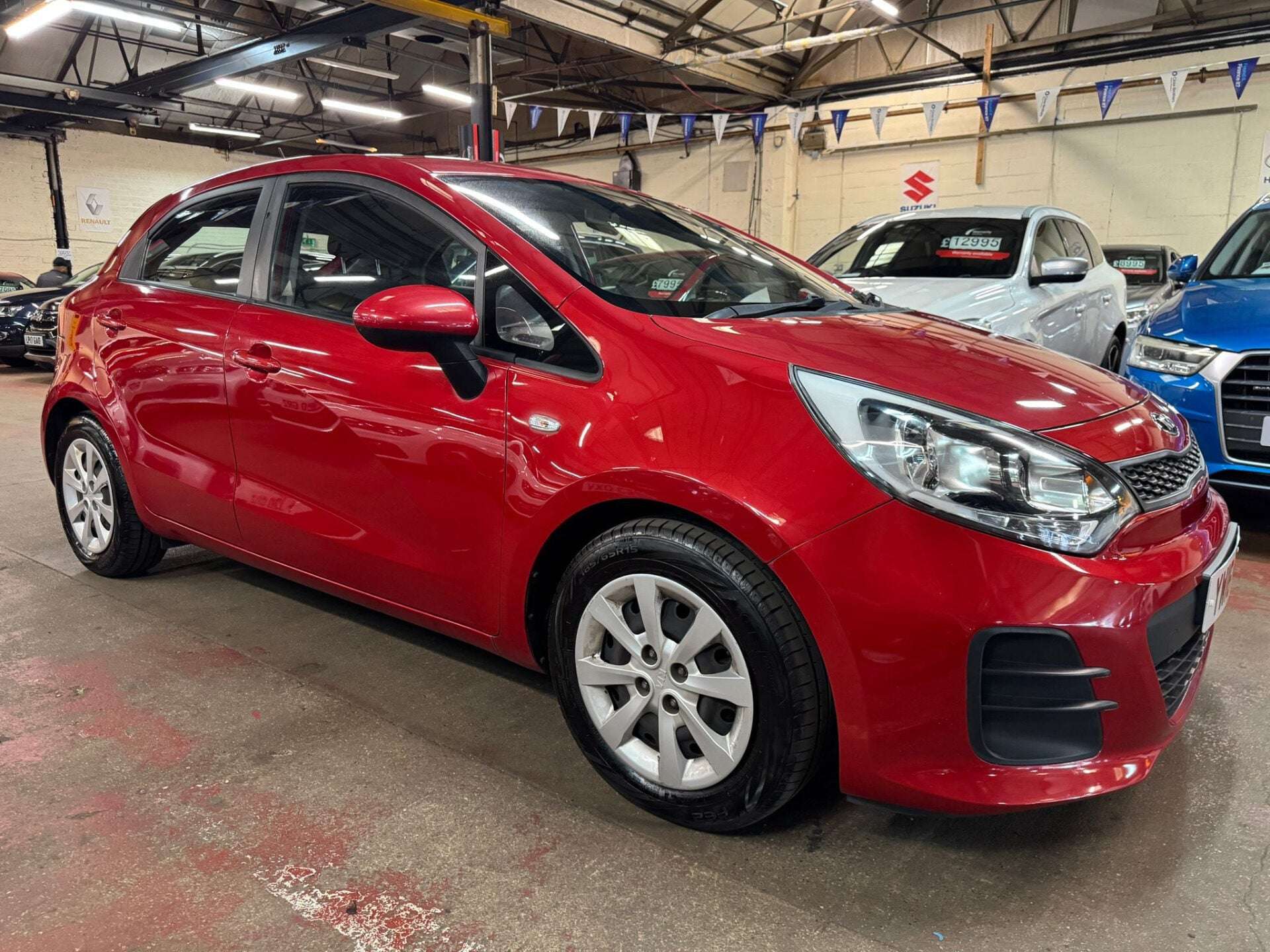 A 2016 KIA RIO 1 A 2016 KIA RIO 1