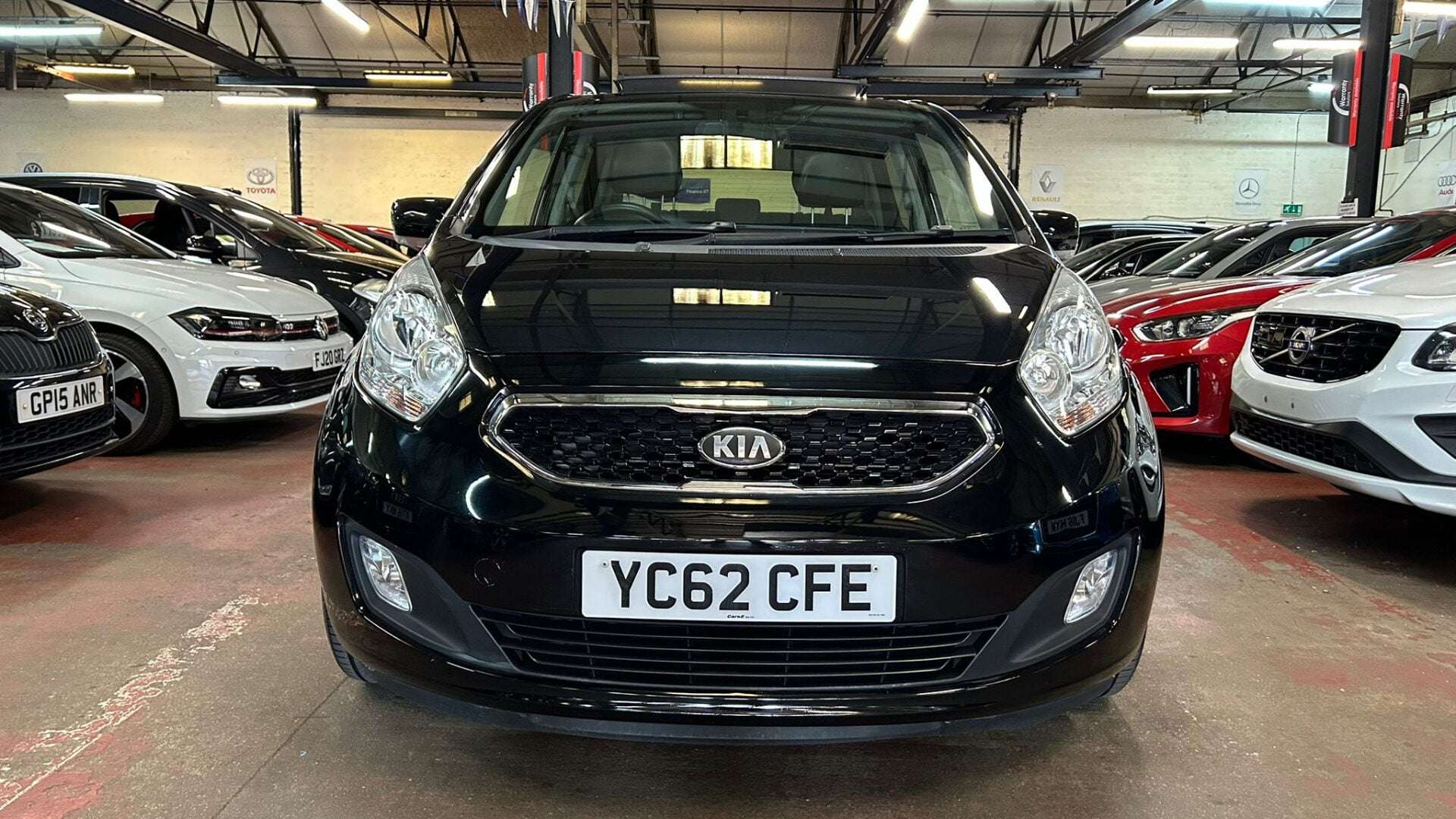 A 2012 KIA VENGA 3 SAT NAV A 2012 KIA VENGA 3 SAT NAV