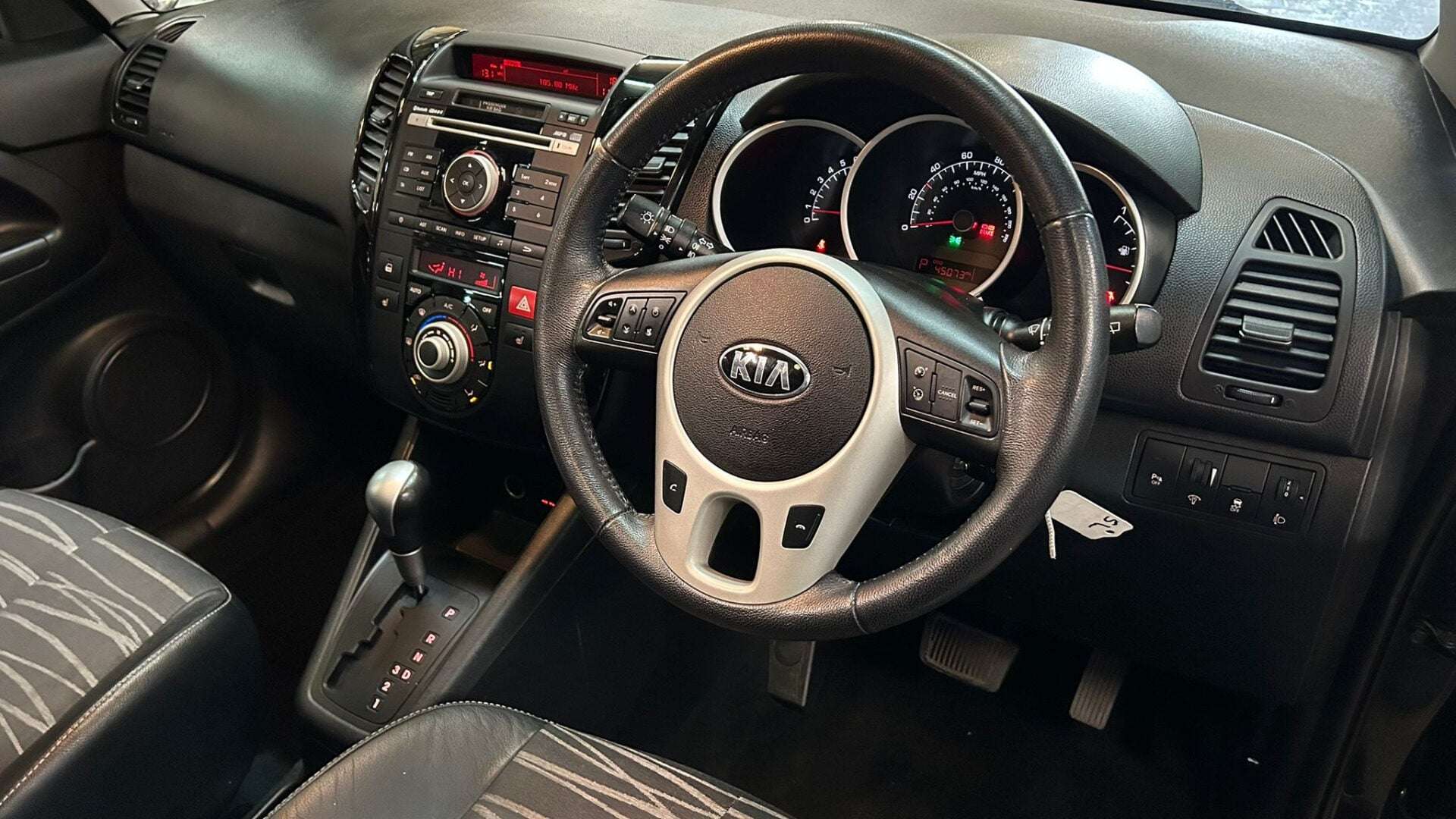 2012 KIA VENGA 2012 KIA VENGA