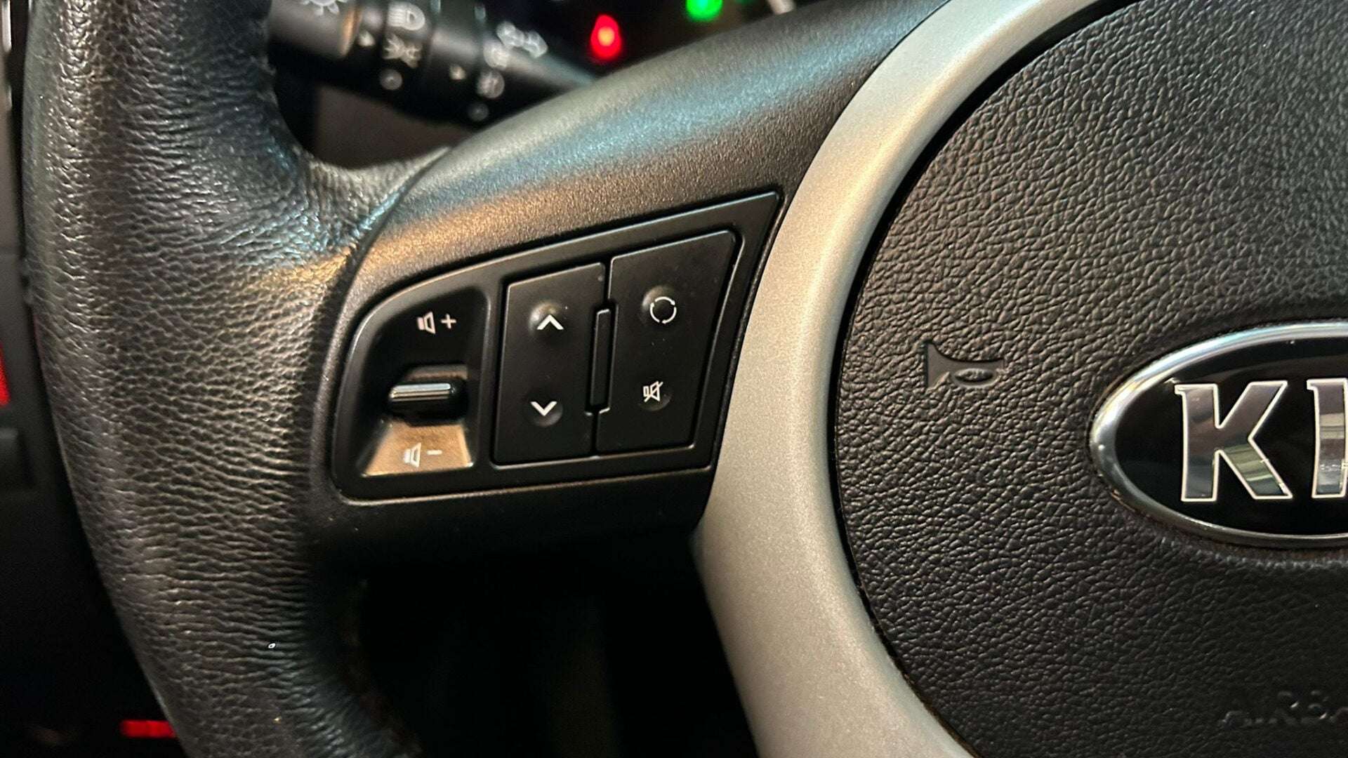 2012 KIA VENGA 2012 KIA VENGA