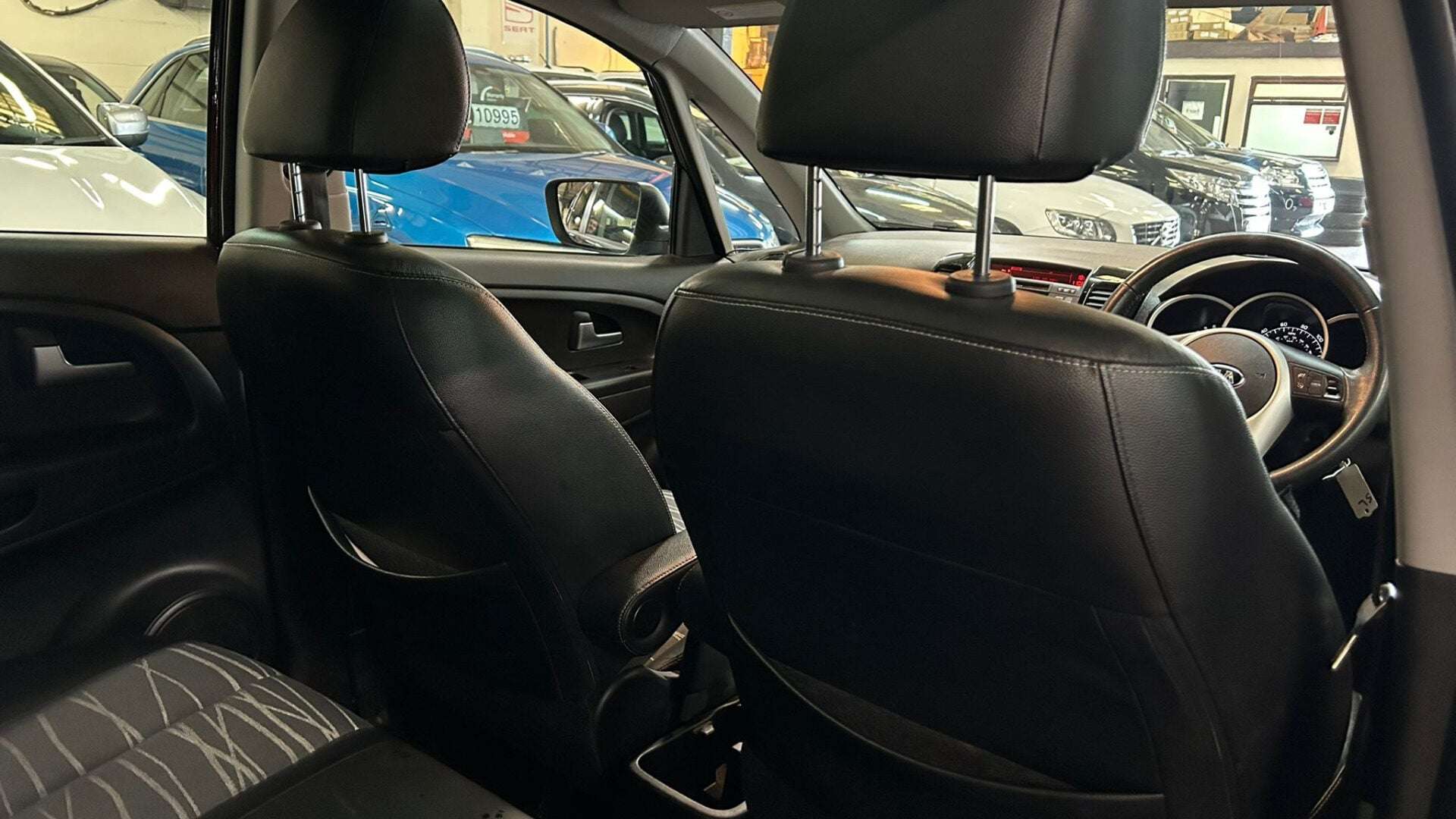 2012 KIA VENGA 2012 KIA VENGA