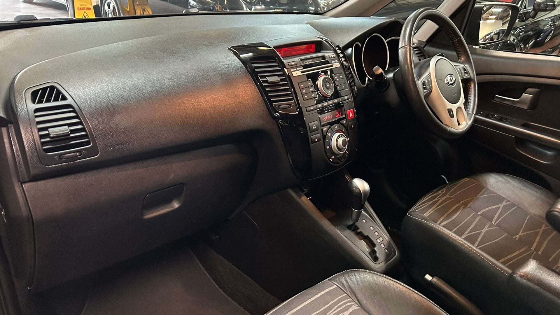2012 KIA VENGA 2012 KIA VENGA