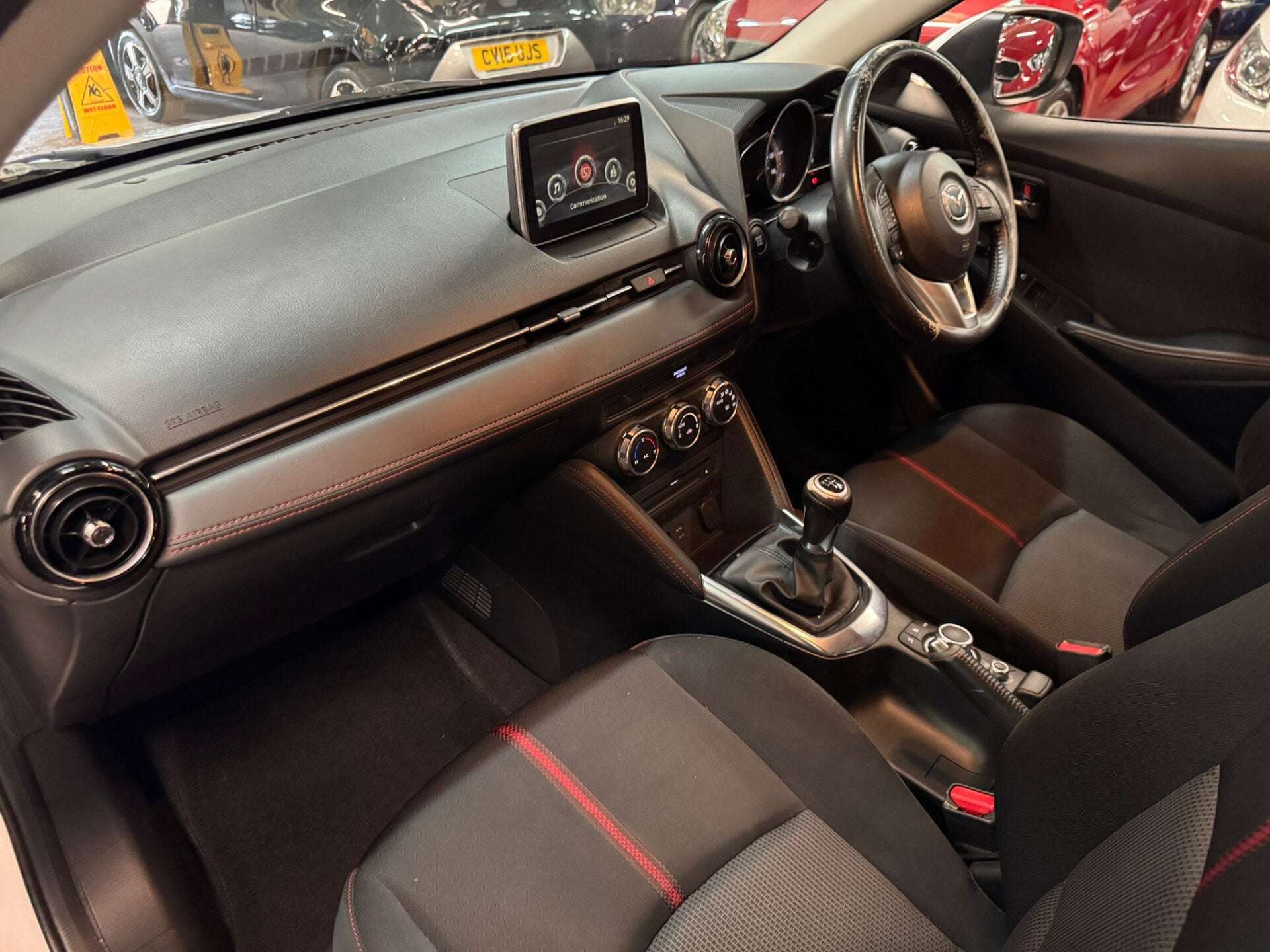 2016 MAZDA 2 2016 MAZDA 2