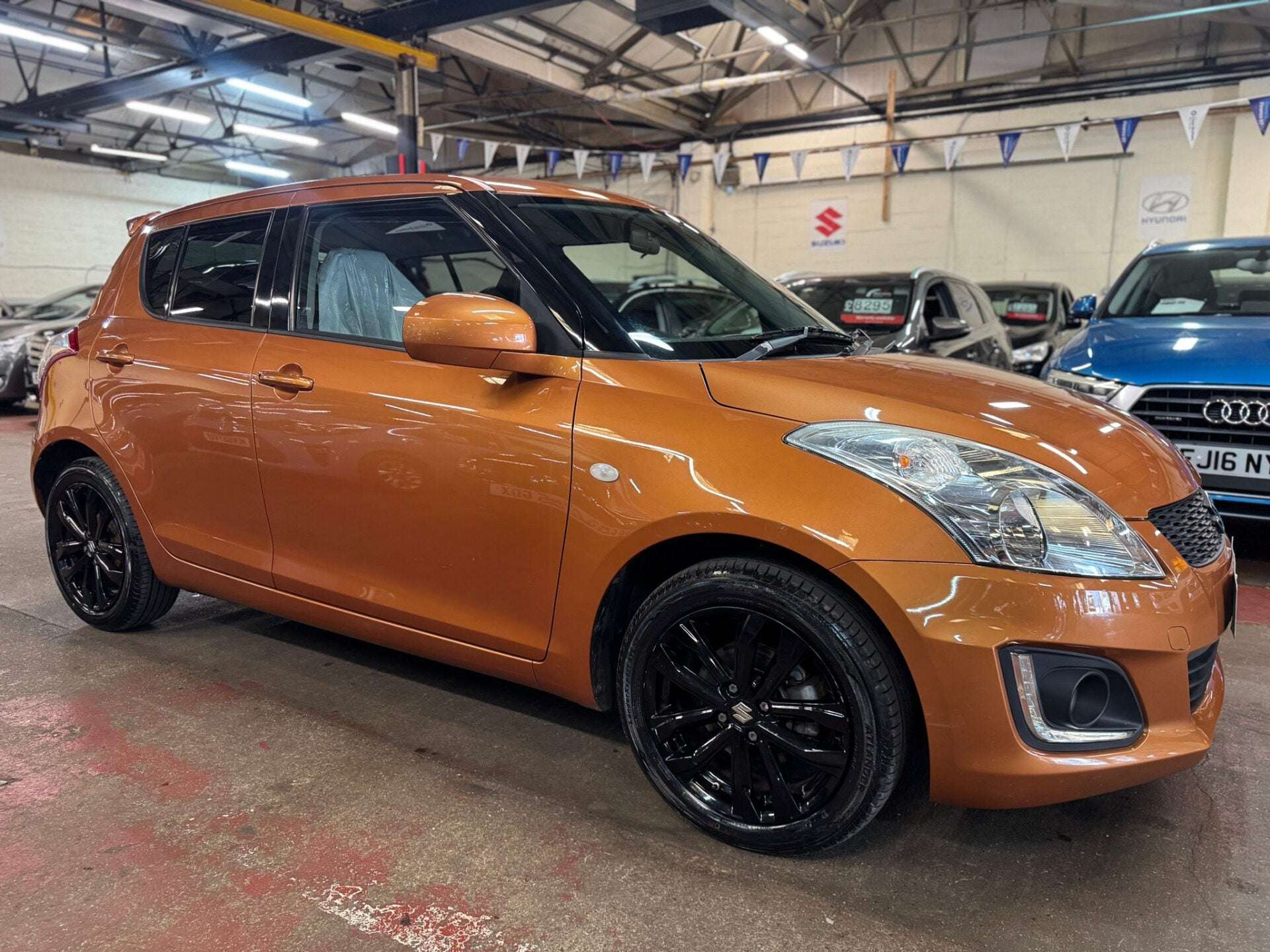 A 2016 SUZUKI SWIFT SZ-L A 2016 SUZUKI SWIFT SZ-L