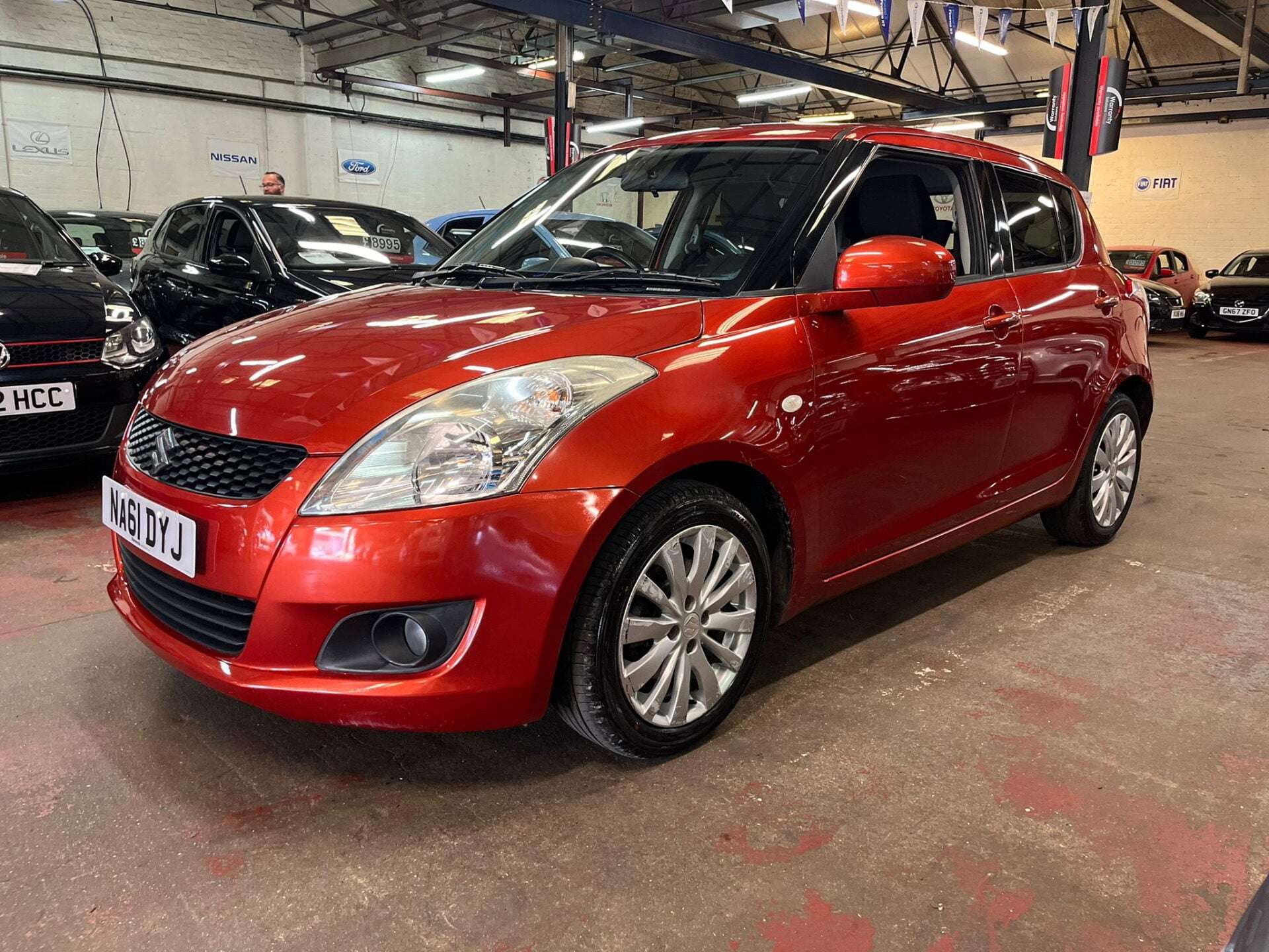 A 2011 SUZUKI SWIFT SZ4 A 2011 SUZUKI SWIFT SZ4