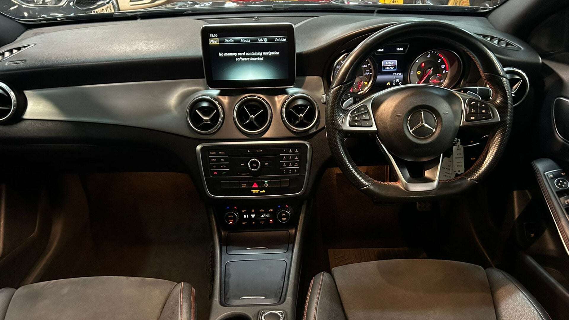 2015 MERCEDES-BENZ GLA CLASS 2015 MERCEDES-BENZ GLA CLASS