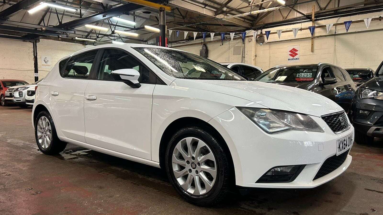 A 2014 SEAT LEON TSI SE A 2014 SEAT LEON TSI SE