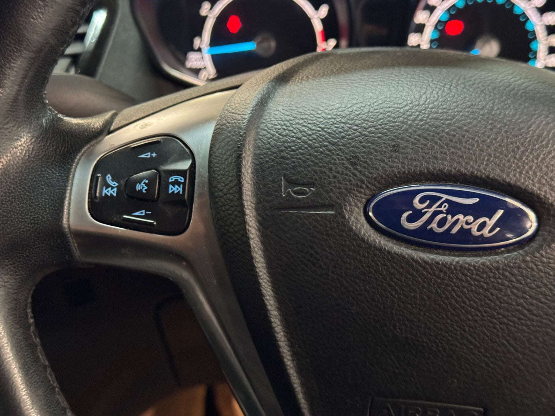 2015 FORD FIESTA 2015 FORD FIESTA