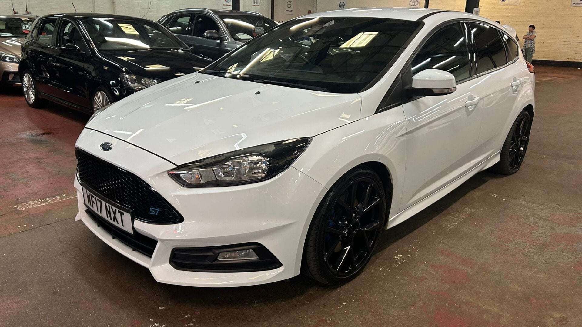 A 2017 FORD FOCUS ST-2 TDCI A 2017 FORD FOCUS ST-2 TDCI