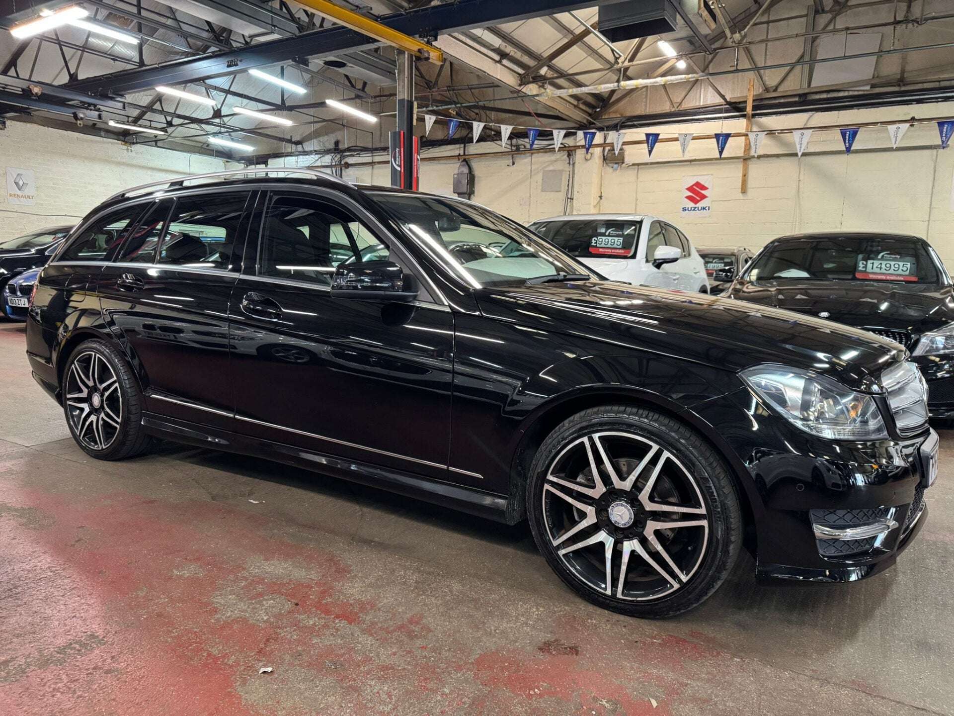 A 2014 MERCEDES-BENZ C CLASS C220 CDI BLUEEFFICIENCY AMG SPORT PLUS A 2014 MERCEDES-BENZ C CLASS C220 CDI BLUEEFFICIENCY AMG SPORT PLUS