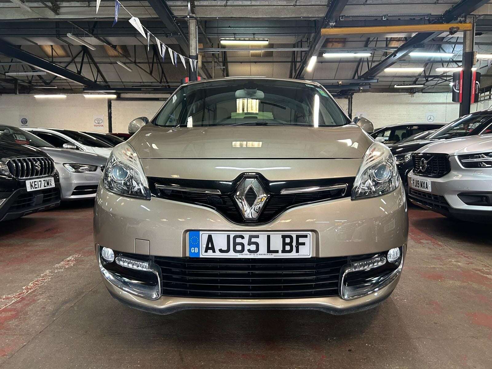 A 2016 RENAULT SCENIC DYNAMIQUE NAV DCI A 2016 RENAULT SCENIC DYNAMIQUE NAV DCI