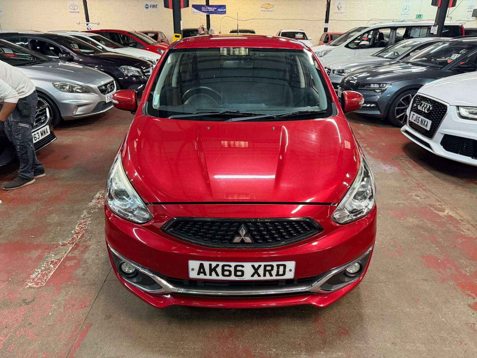 A 2017 MITSUBISHI MIRAGE JURO A 2017 MITSUBISHI MIRAGE JURO