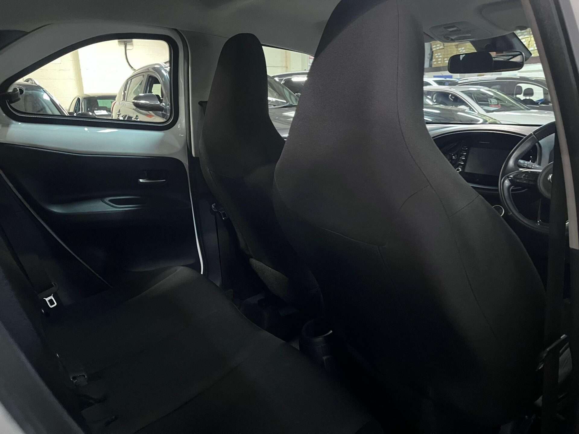 2022 TOYOTA AYGO X 2022 TOYOTA AYGO X