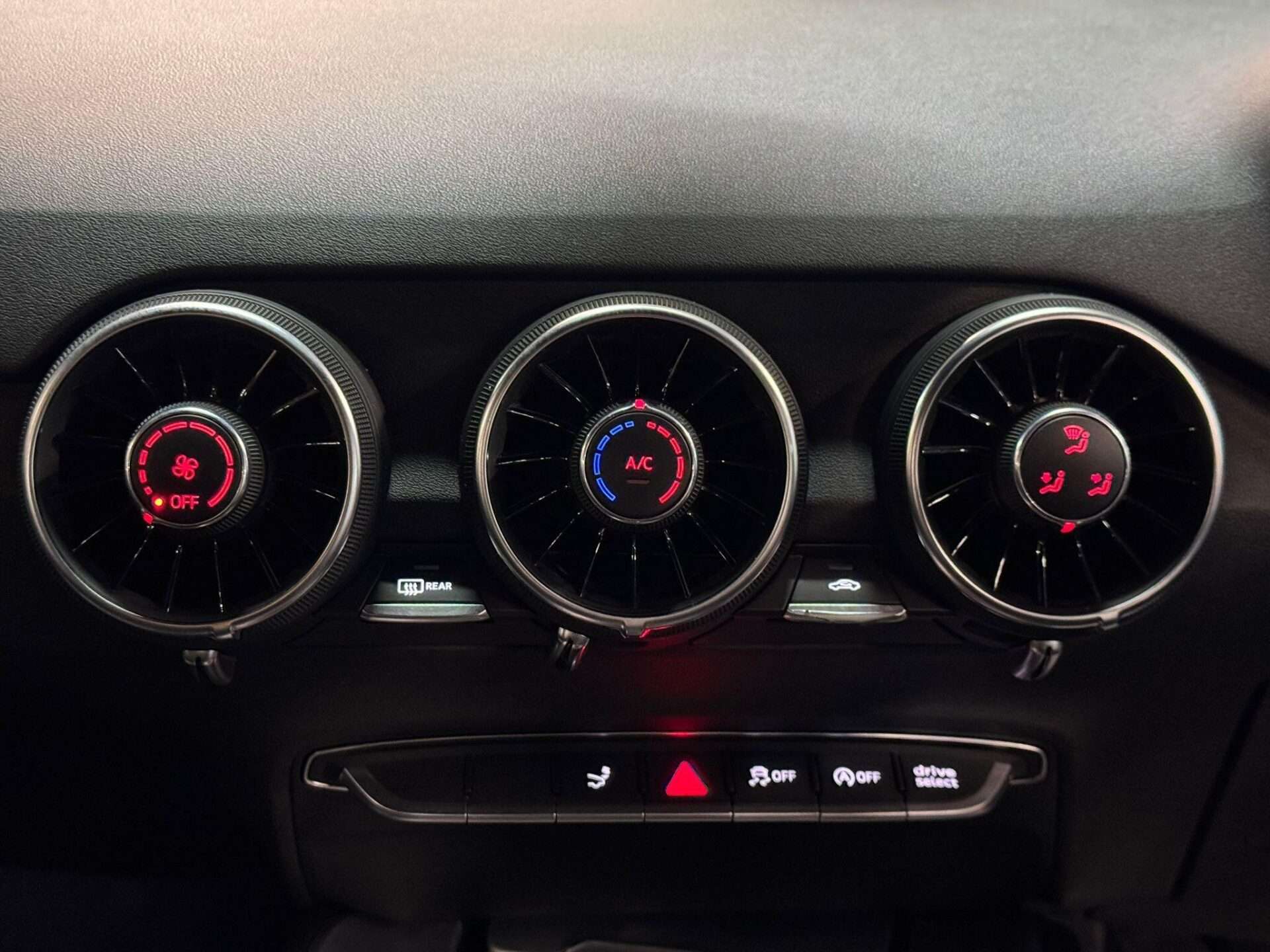 2015 AUDI TT 2015 AUDI TT