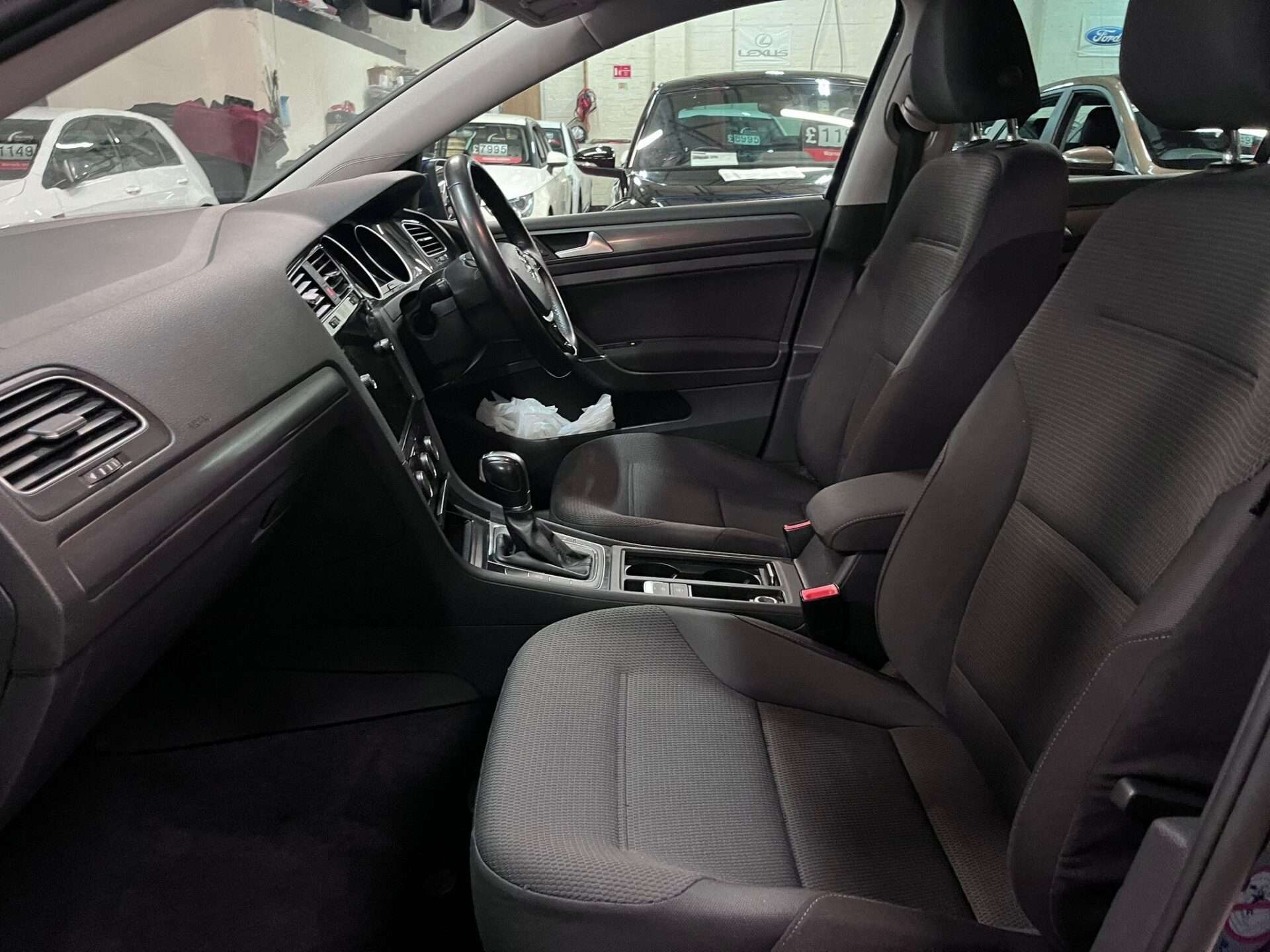 2019 VOLKSWAGEN GOLF 2019 VOLKSWAGEN GOLF