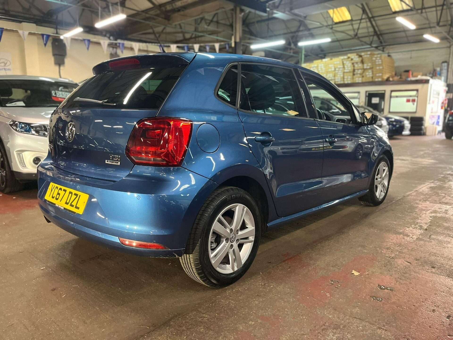 2017 VOLKSWAGEN POLO 2017 VOLKSWAGEN POLO