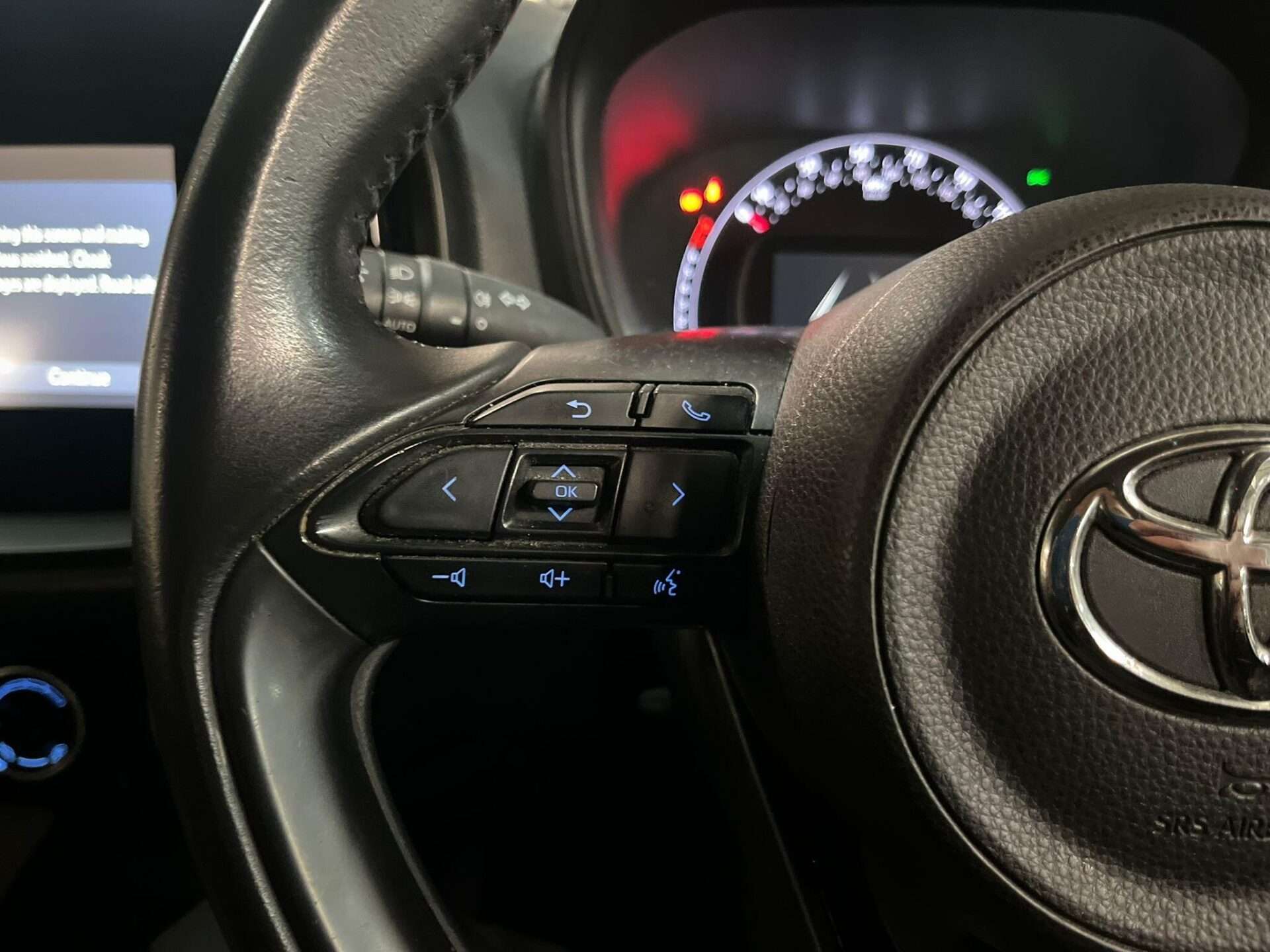 2022 TOYOTA AYGO X 2022 TOYOTA AYGO X