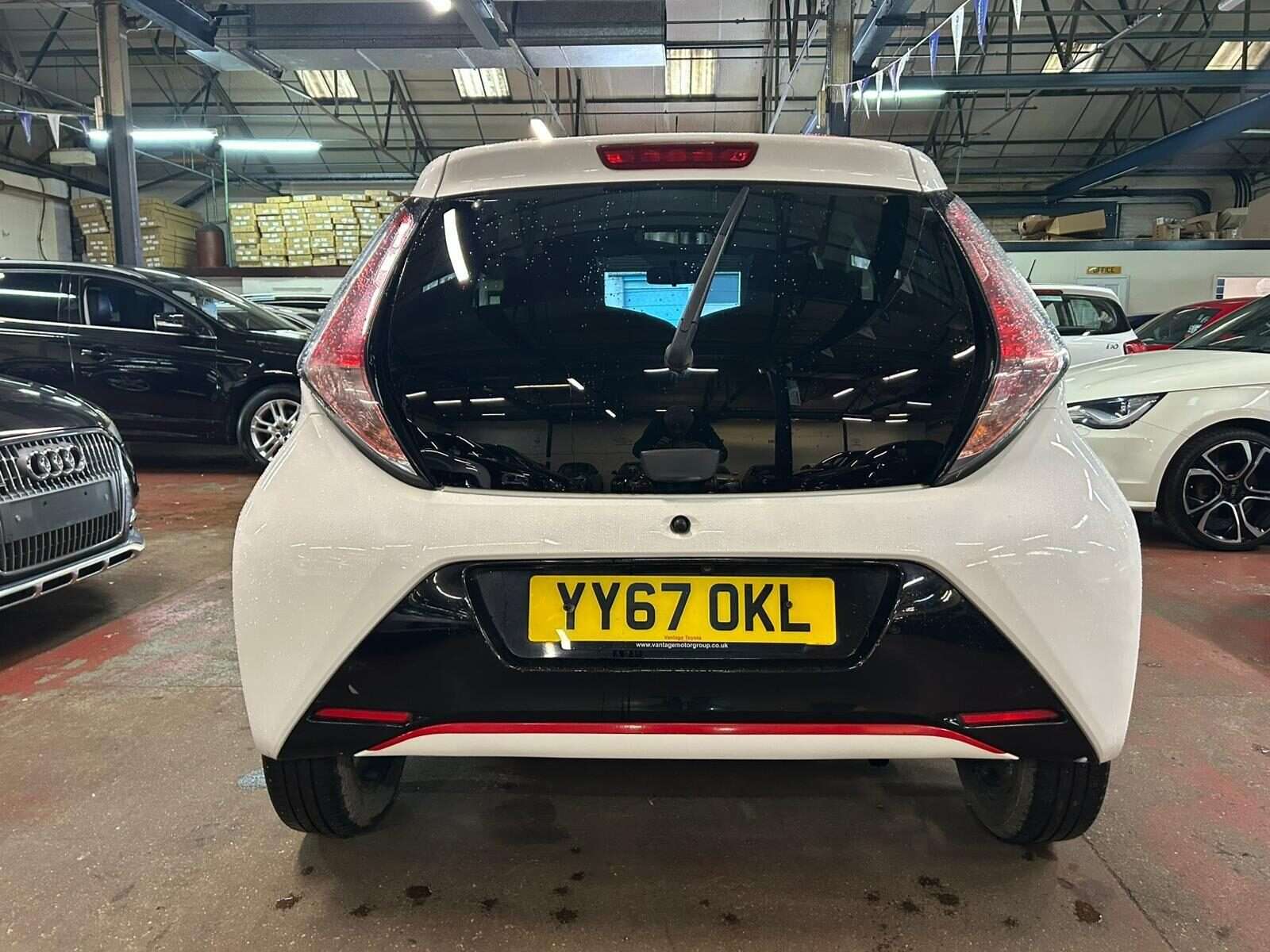 2017 TOYOTA AYGO 2017 TOYOTA AYGO
