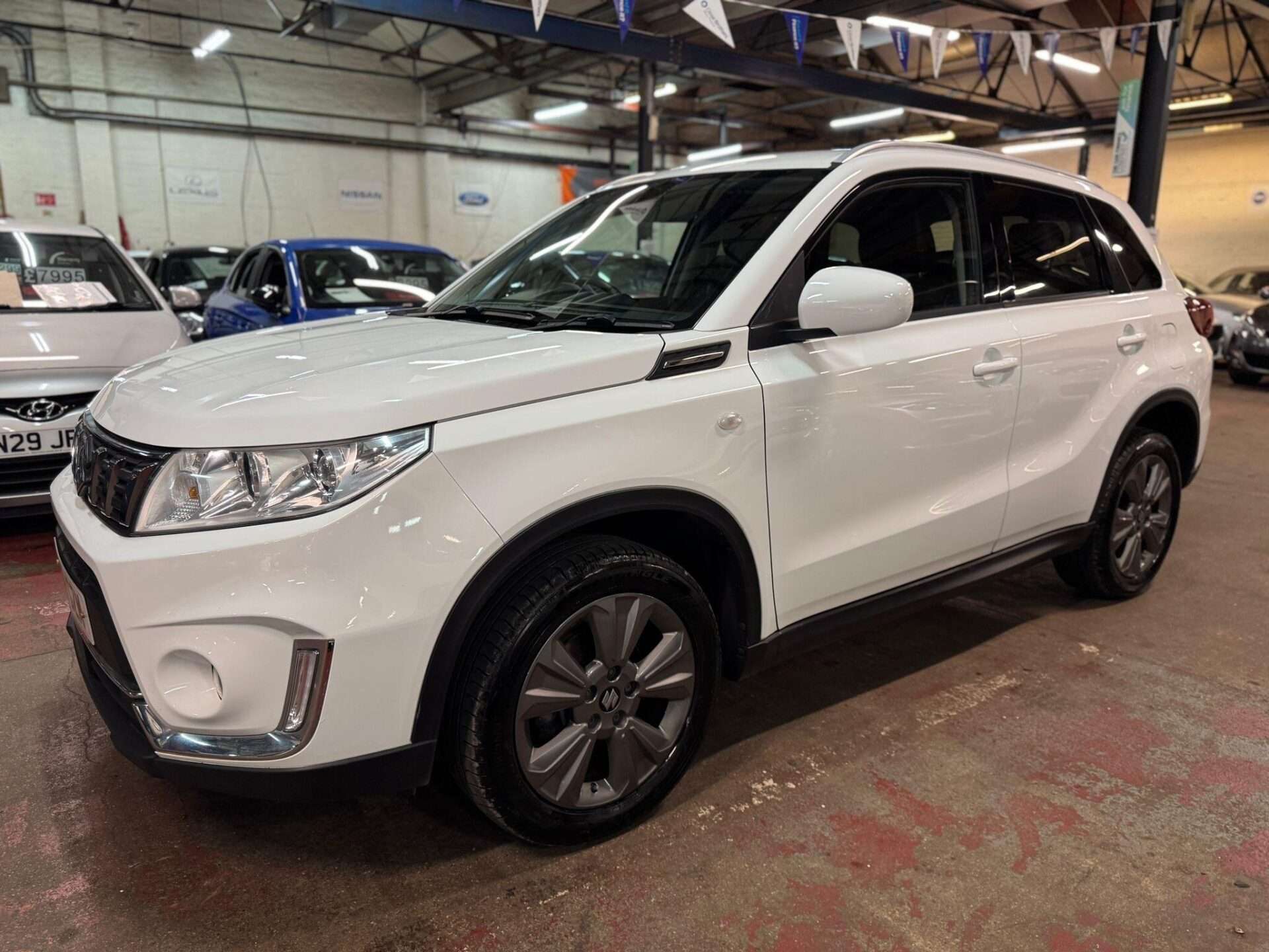 A 2019 SUZUKI VITARA 1.0 Boosterjet SZ-T Euro 6 (s/s) 5dr A 2019 SUZUKI VITARA 1.0 Boosterjet SZ-T Euro 6 (s/s) 5dr