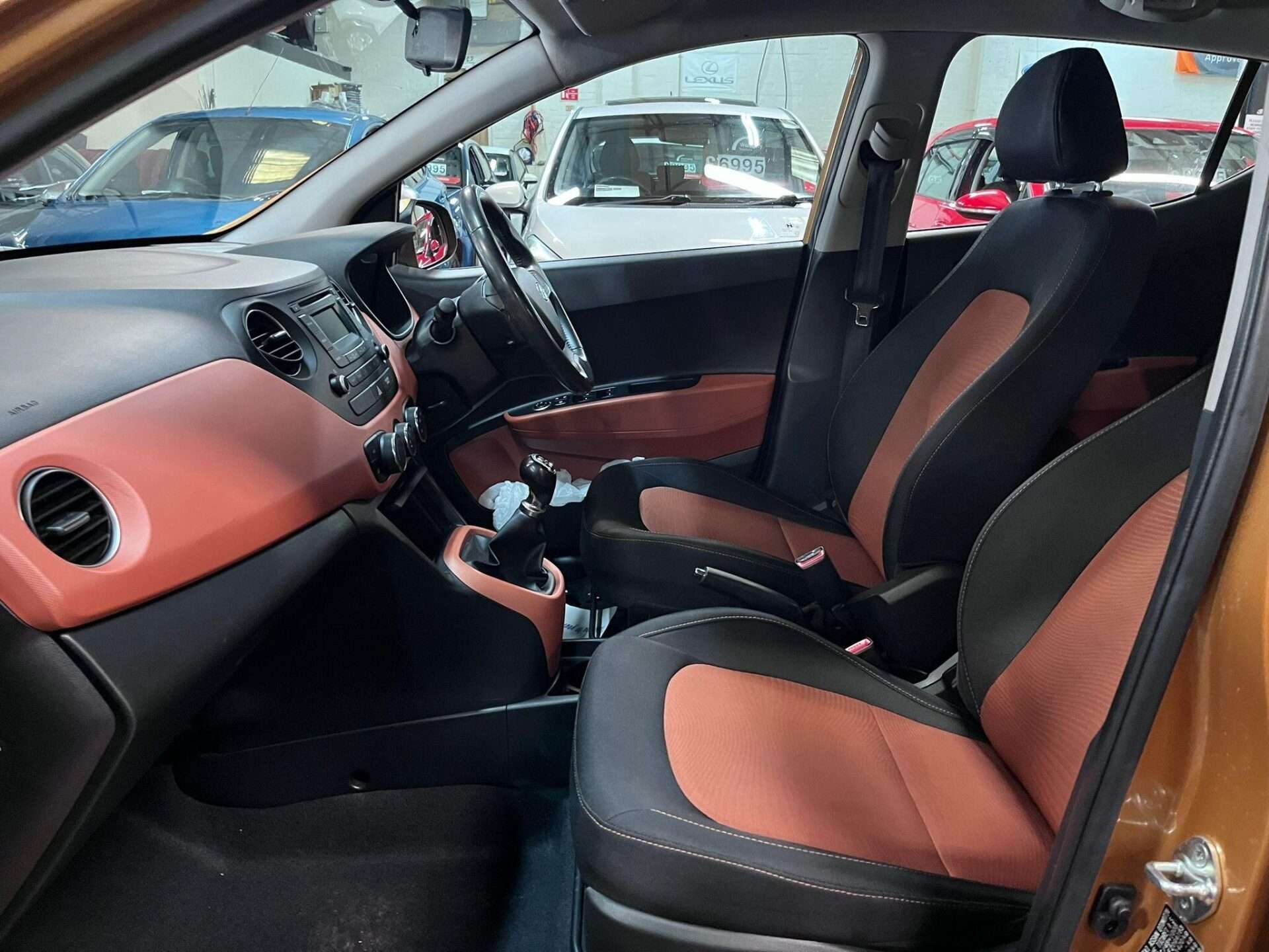 2014 HYUNDAI I10 2014 HYUNDAI I10