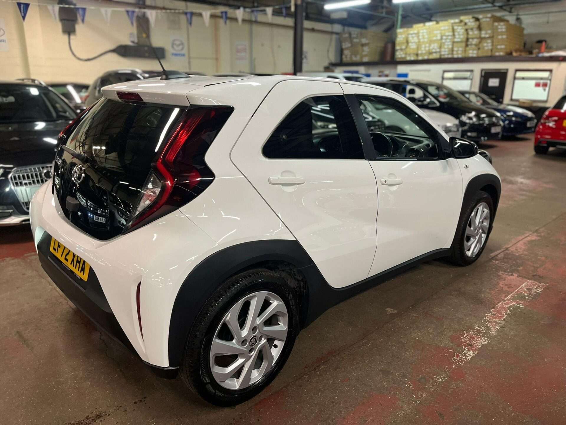 2022 TOYOTA AYGO X 2022 TOYOTA AYGO X