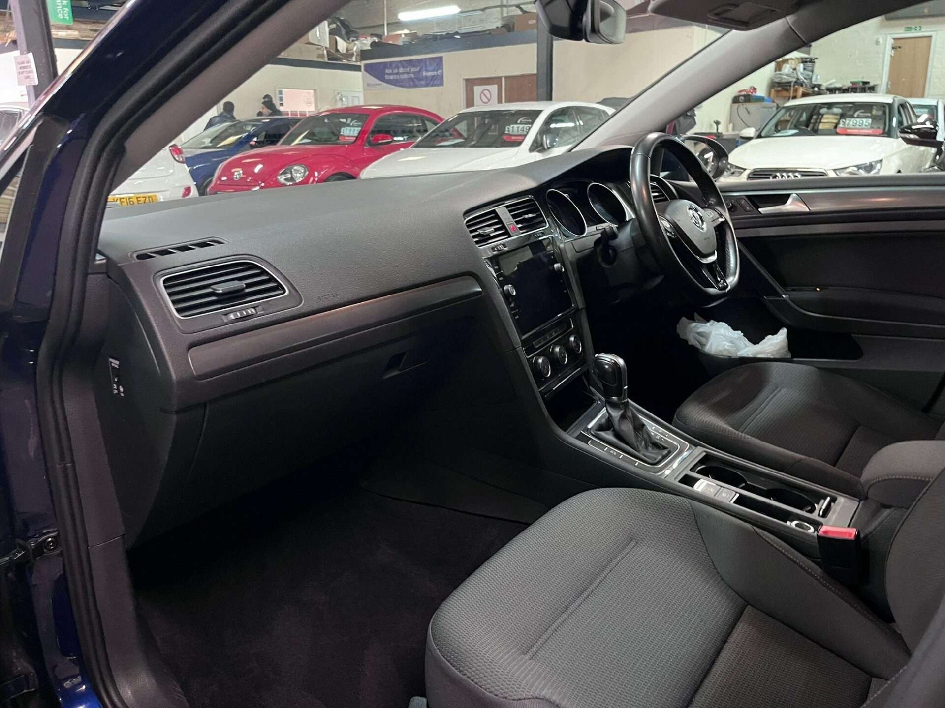 2019 VOLKSWAGEN GOLF 2019 VOLKSWAGEN GOLF