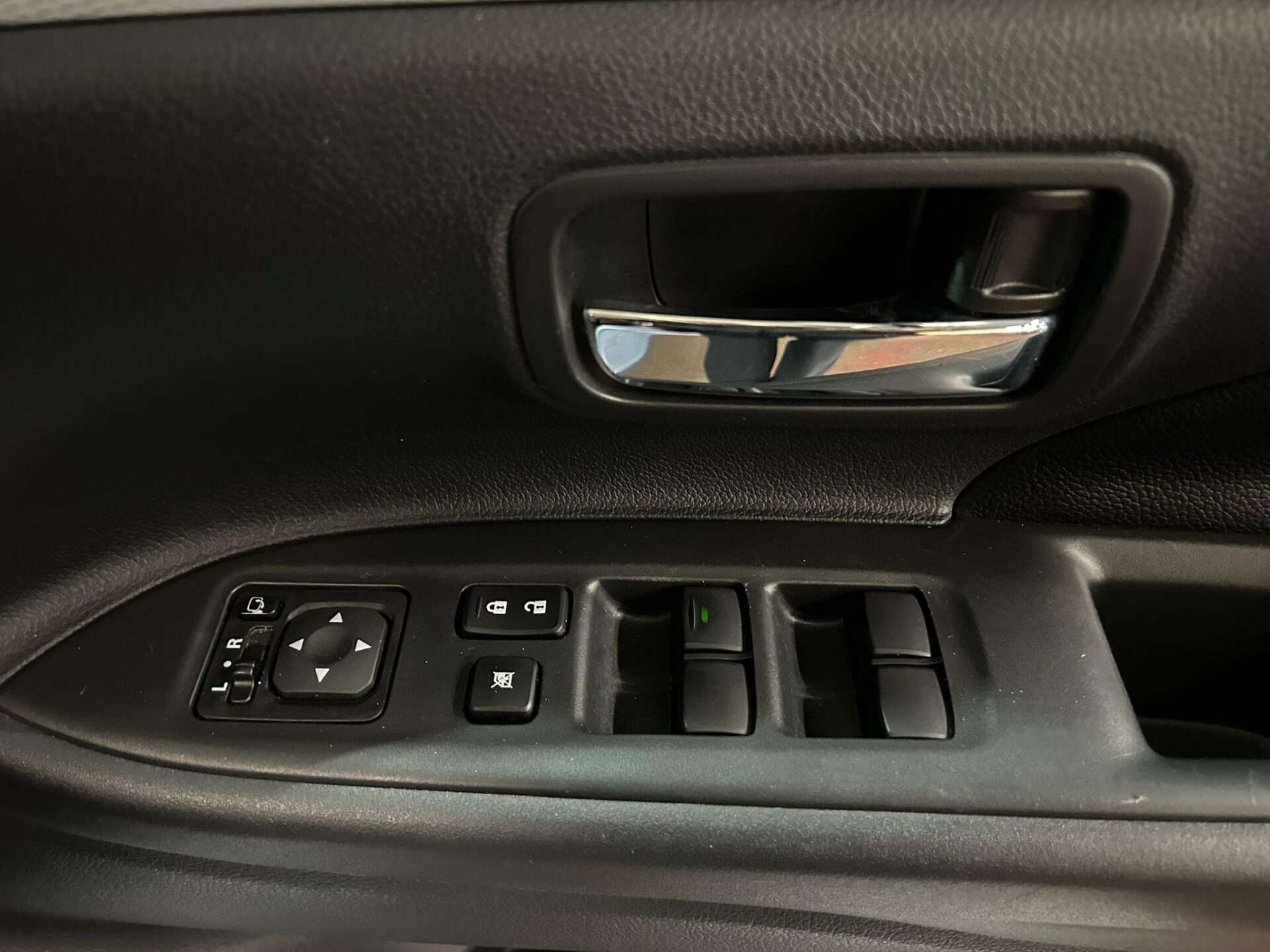 2014 MITSUBISHI OUTLANDER 2014 MITSUBISHI OUTLANDER