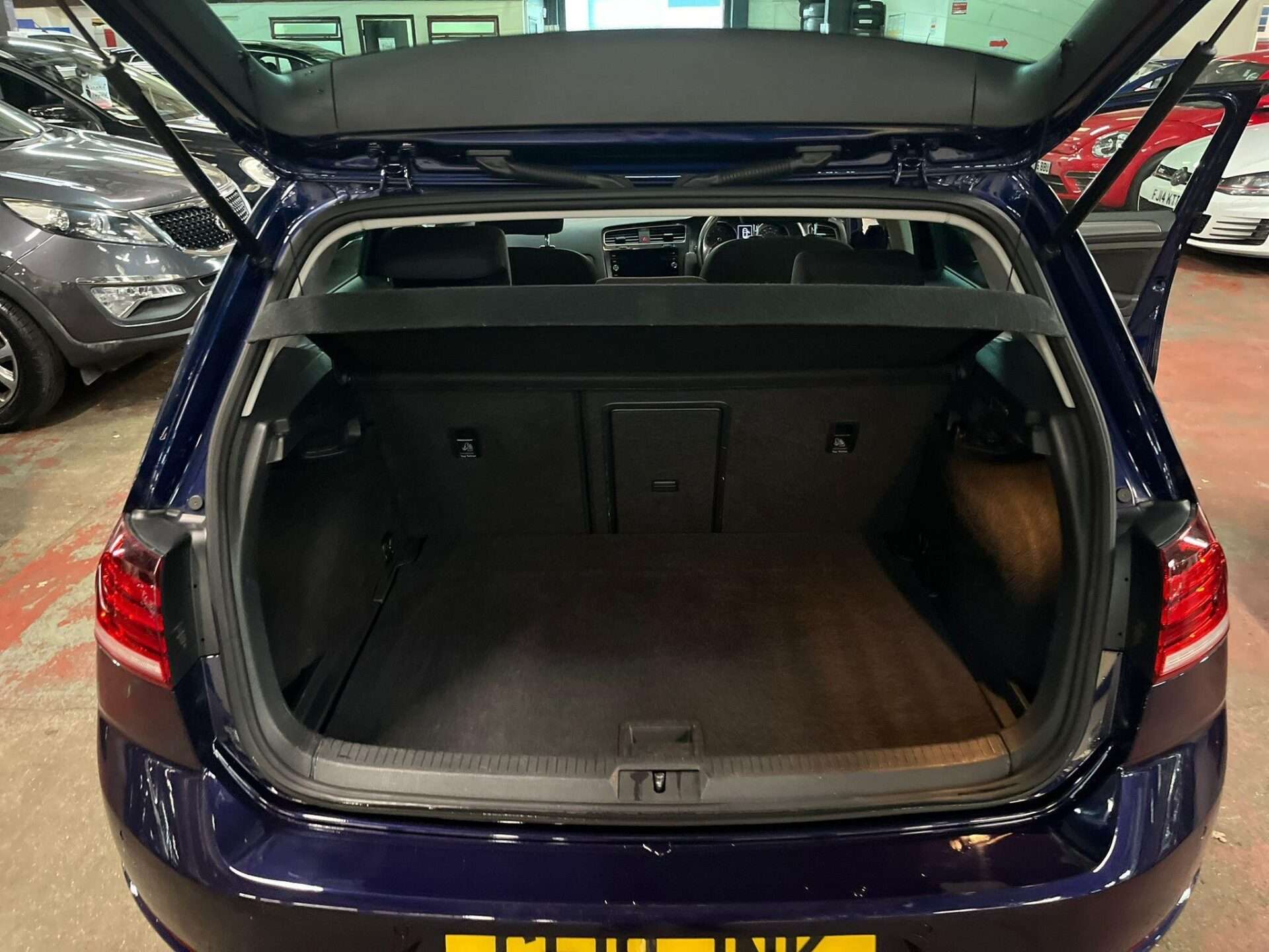 2019 VOLKSWAGEN GOLF 2019 VOLKSWAGEN GOLF